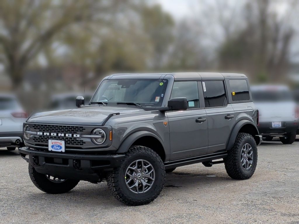 2025 Ford Bronco Badlands - 0