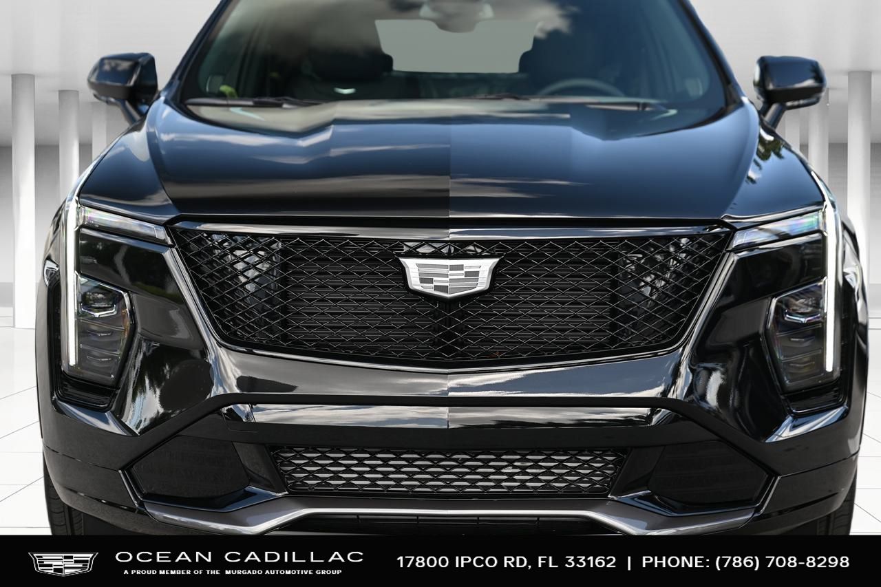 2024 Cadillac XT4 Sport 9