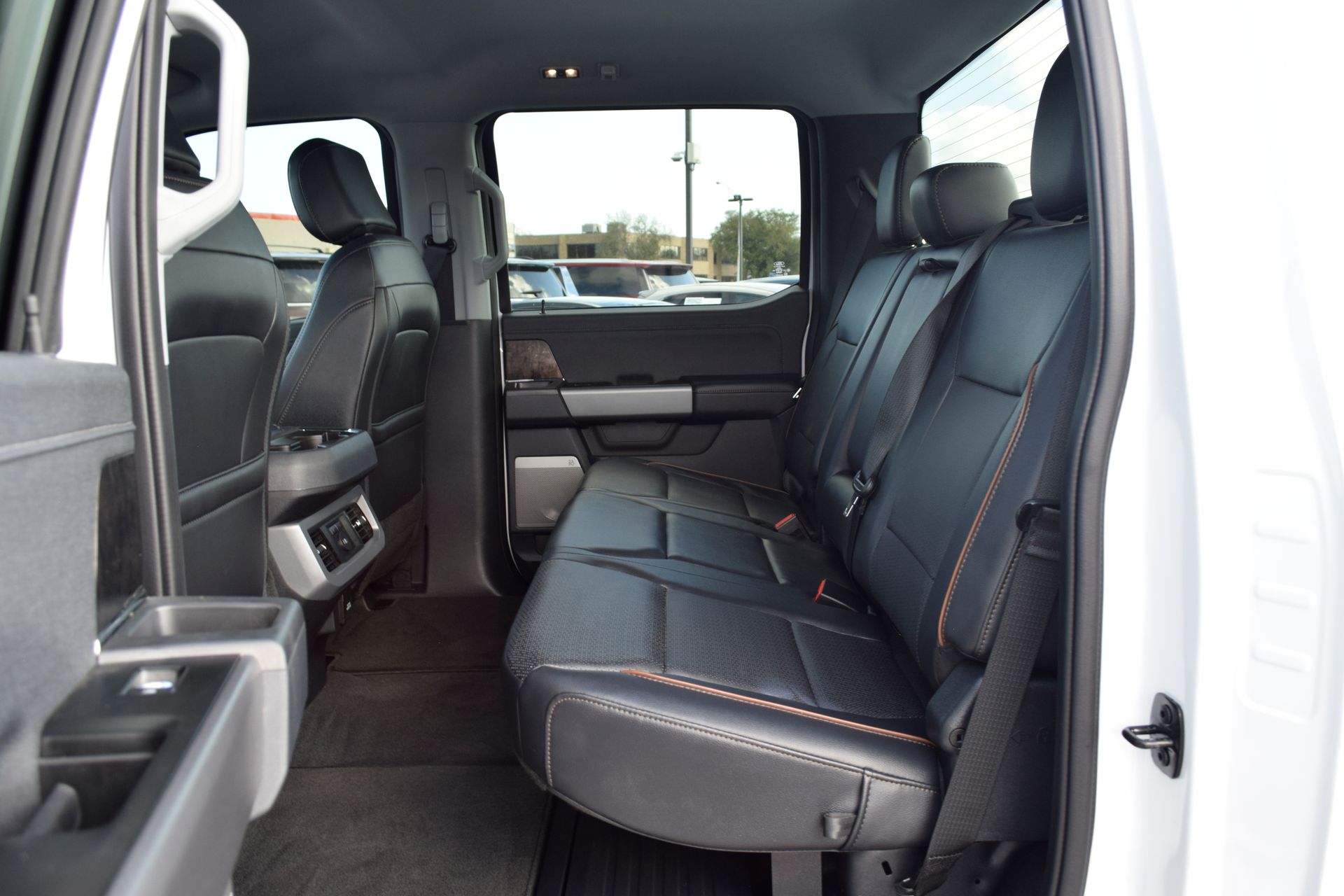2025 Ford F-350SD Lariat White at EAG Ford Navasota