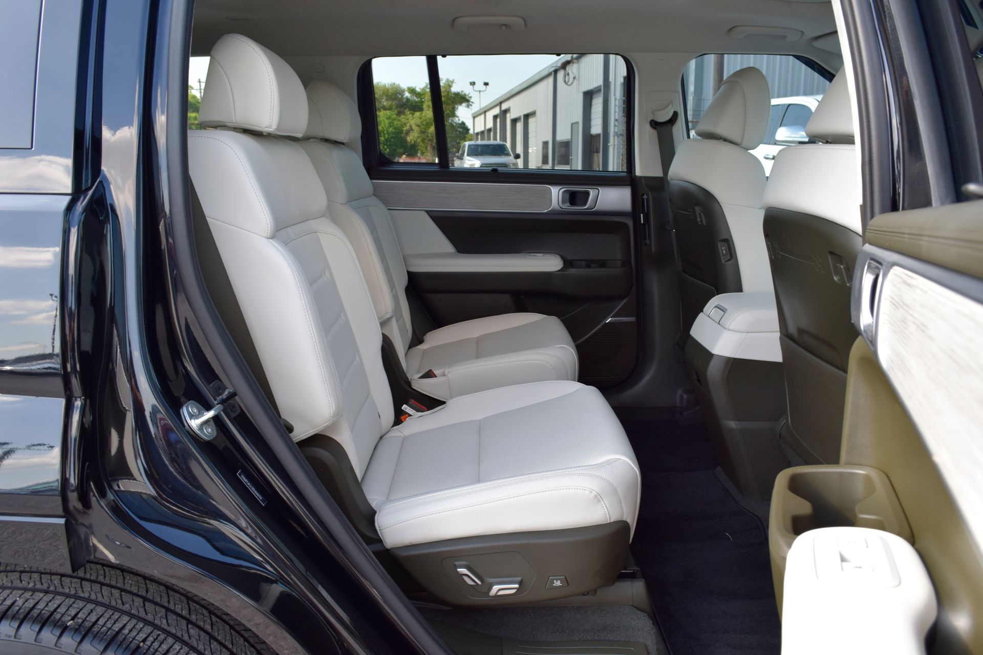 2024 Hyundai Santa Fe Calligraphy Black at Cook Ford