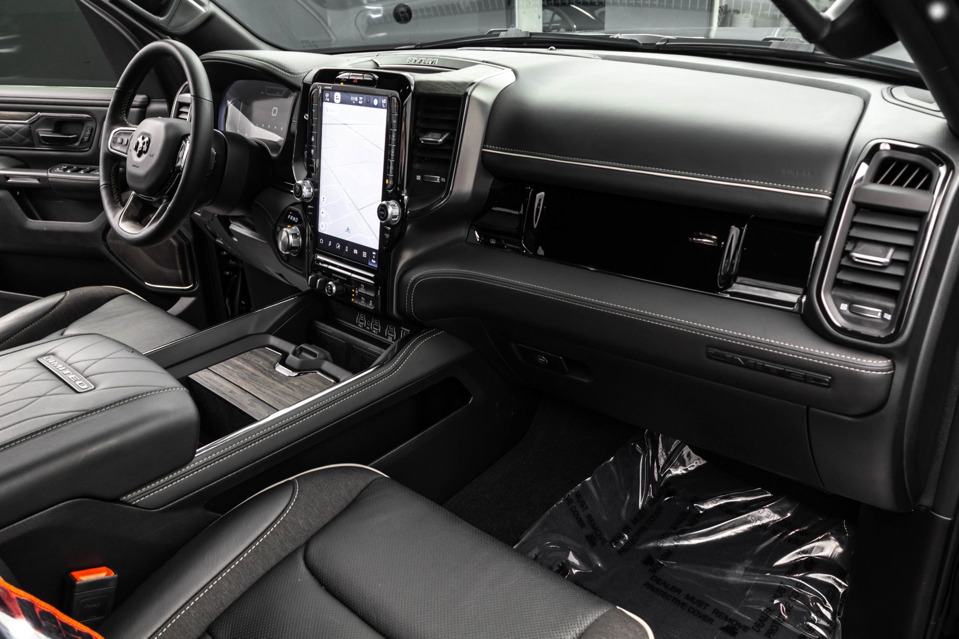 2025 RAM 1500 - Image 37