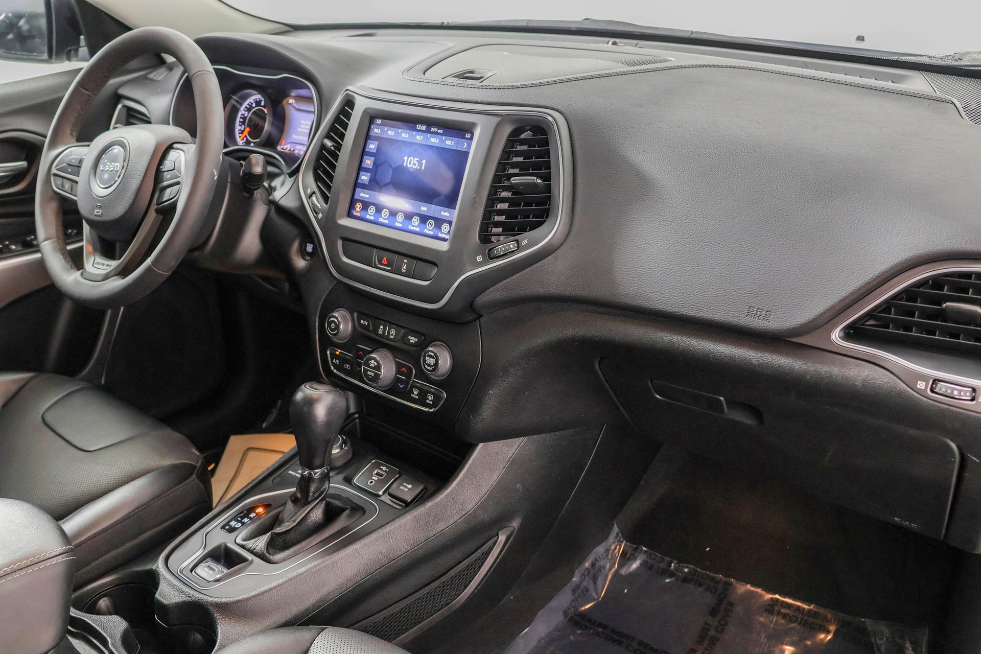 2022 JEEP CHEROKEE - Image 40