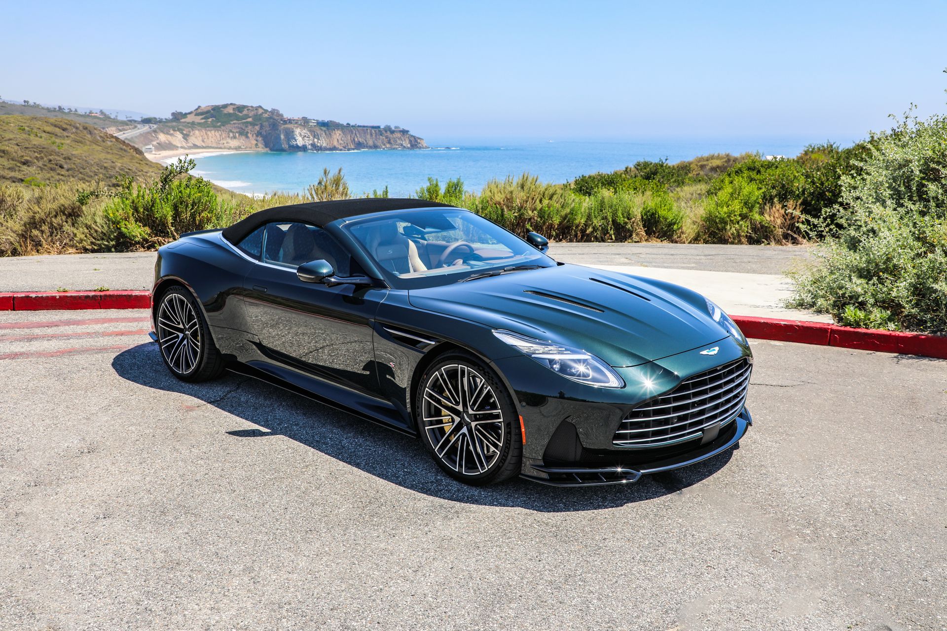 2026 Aston Martin DB12 Volante's photo