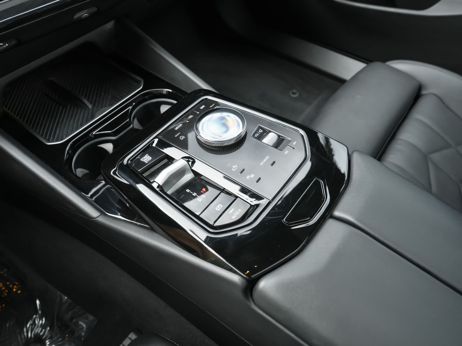 used 2024 BMW 5-Series car, priced at $36,000