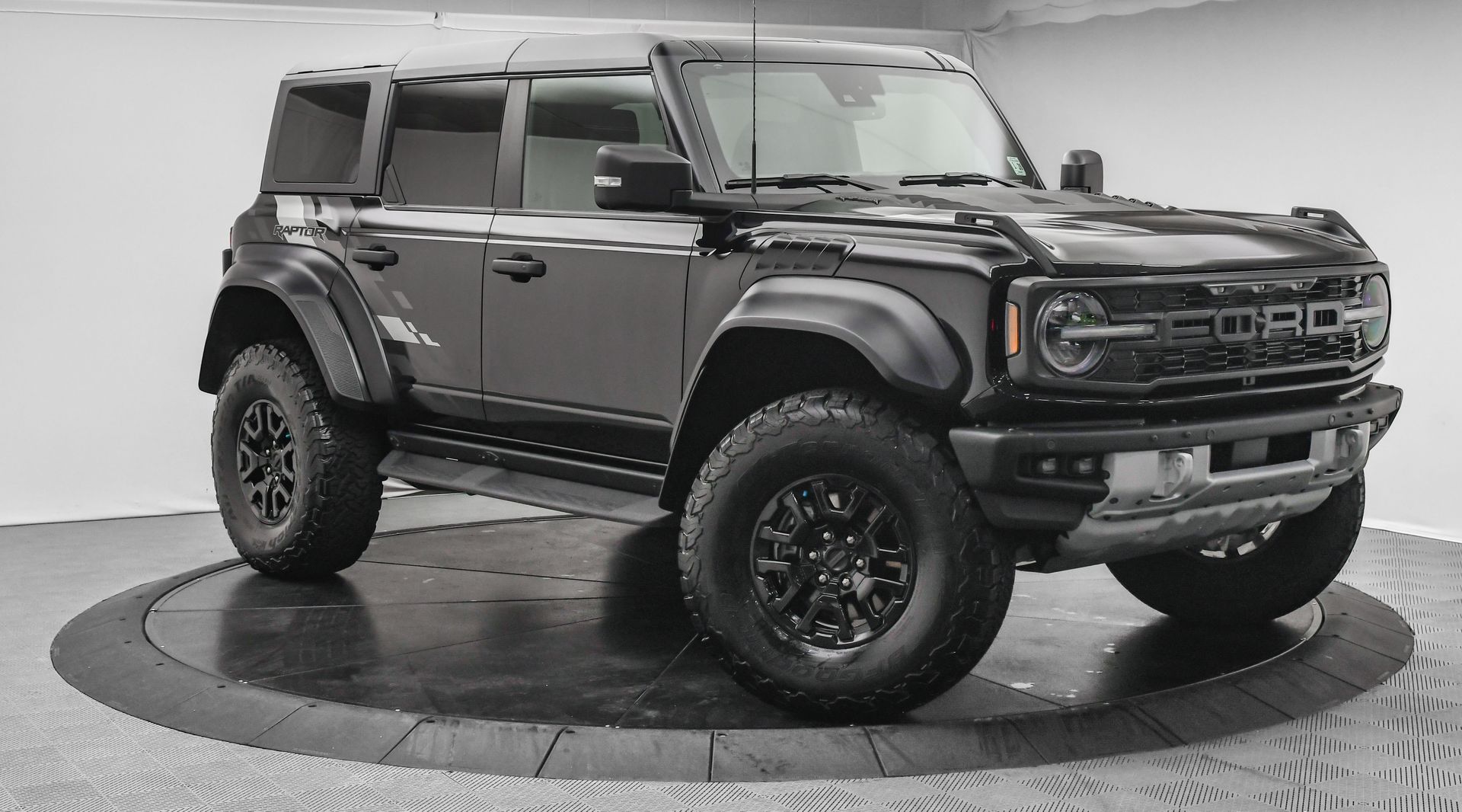 2023 Ford Bronco Raptor