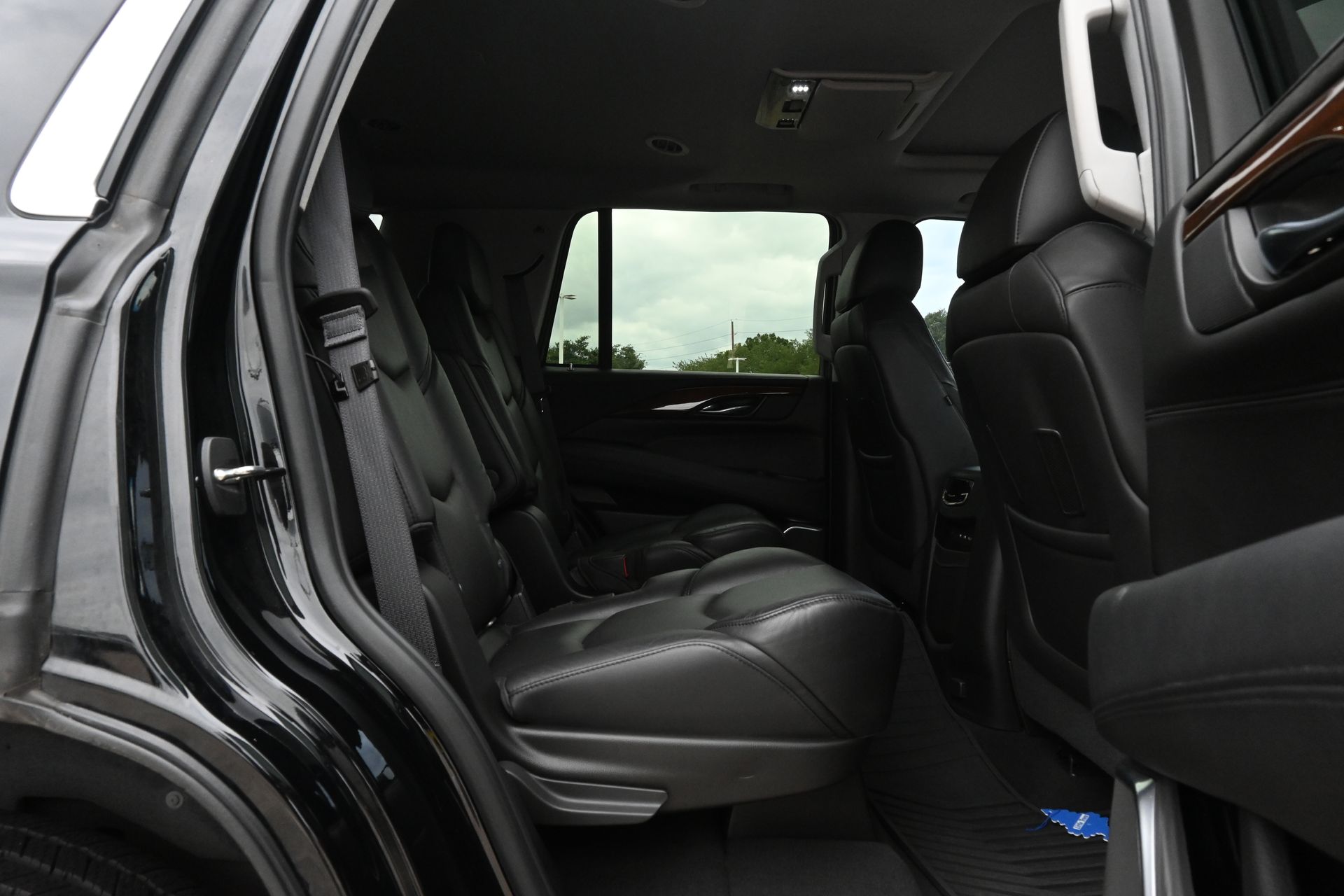 2020 Cadillac Escalade Luxury Black at Emmons Autoplex