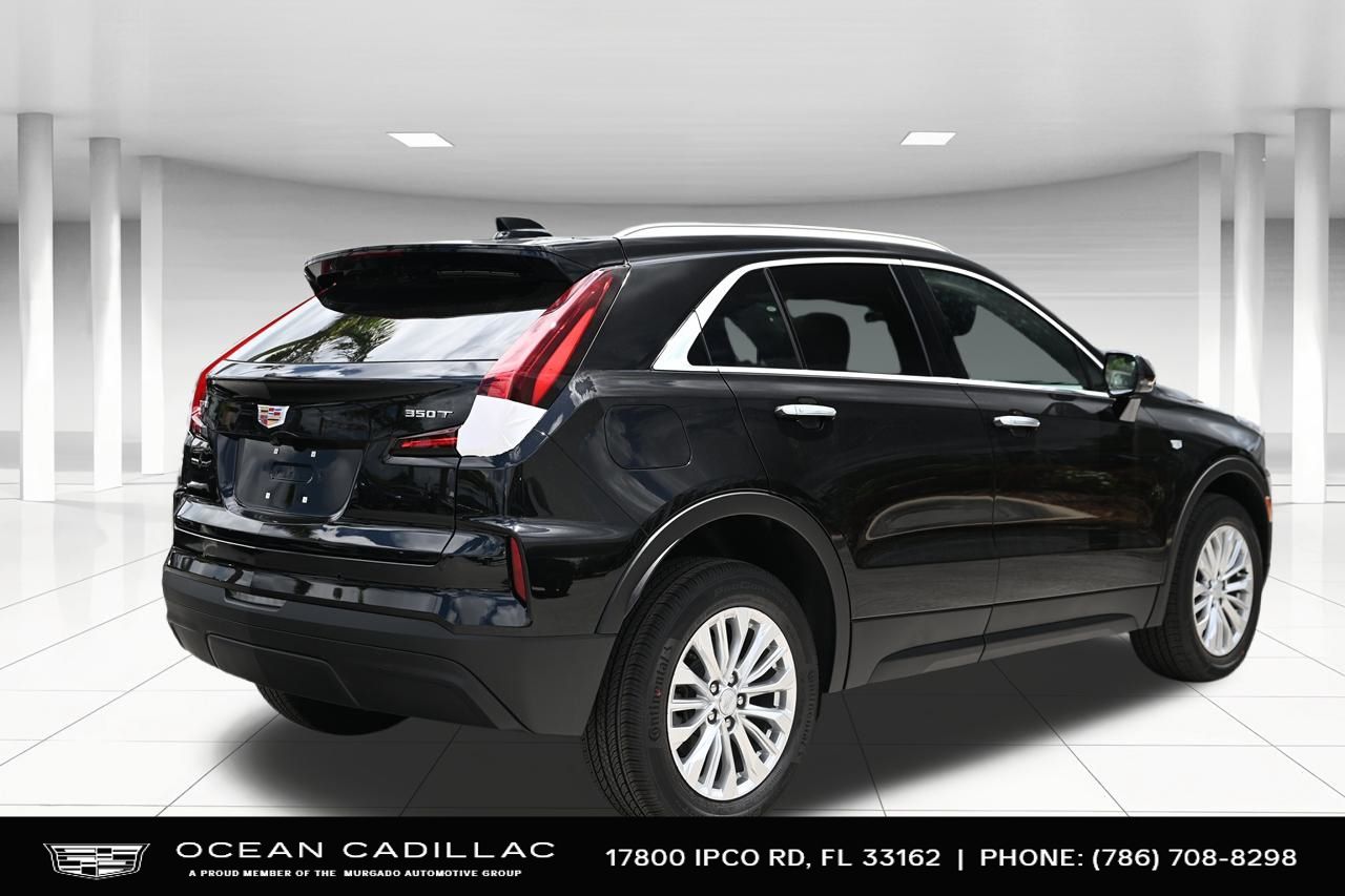 2024 Cadillac XT4 Luxury 5