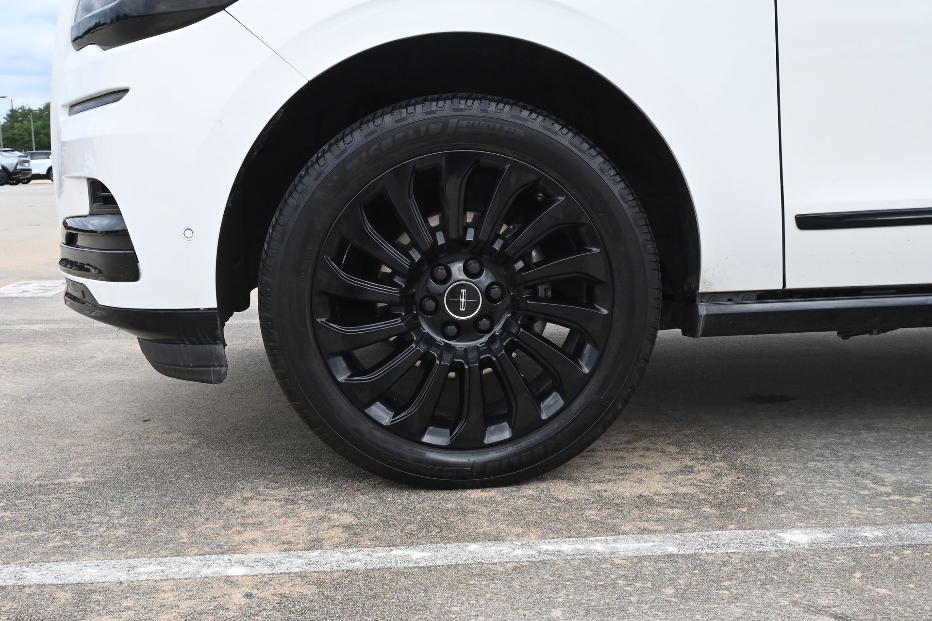 2022 Lincoln Navigator L Black Label White at Classic Chevrolet Galveston
