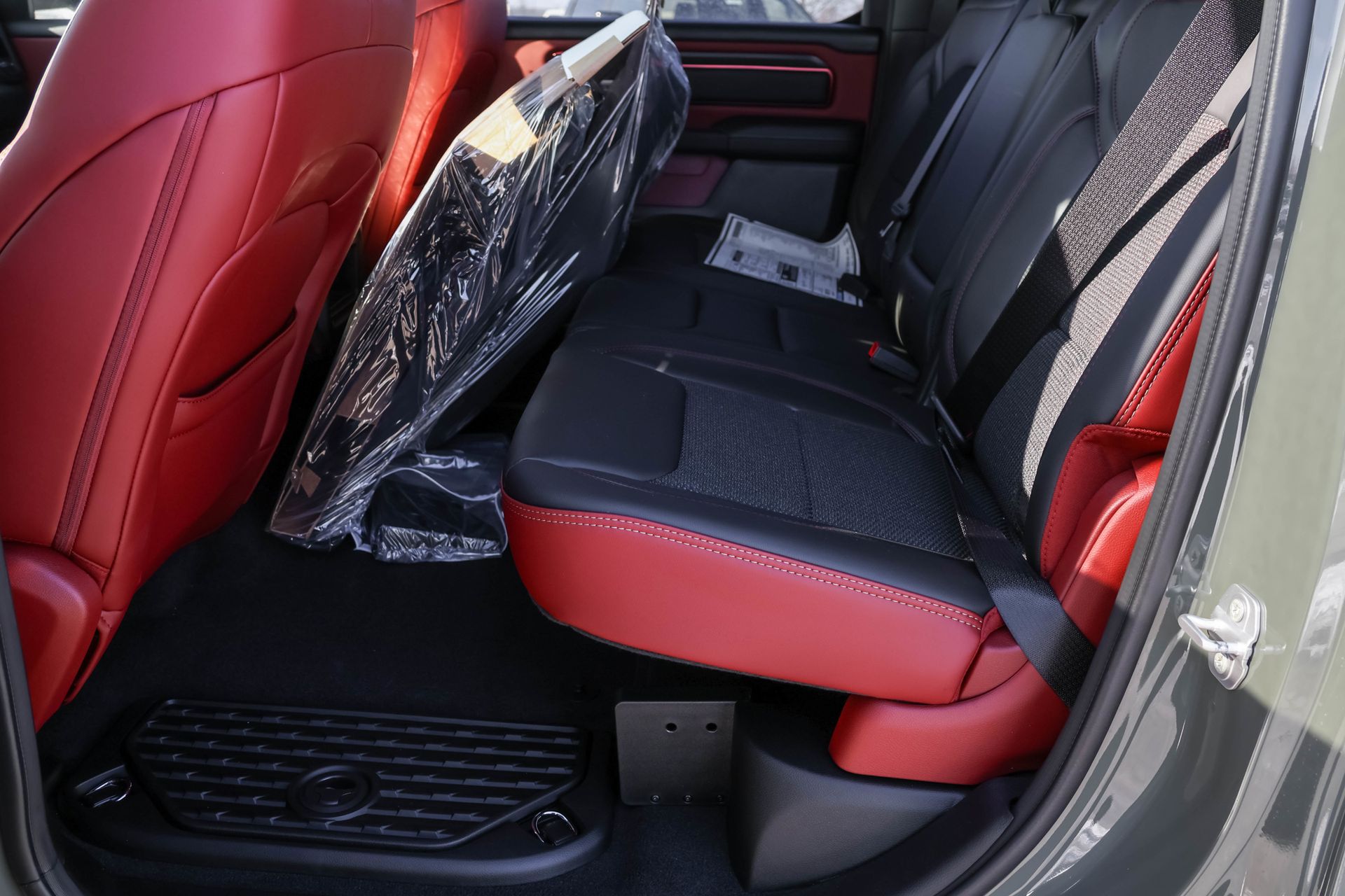 2026 RAM 1500 - Image 15