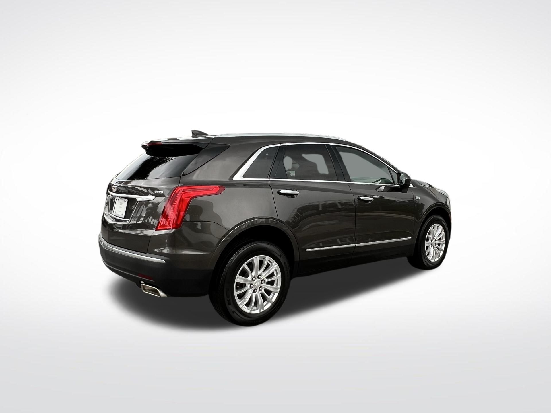 2019 Cadillac XT5 .. 25