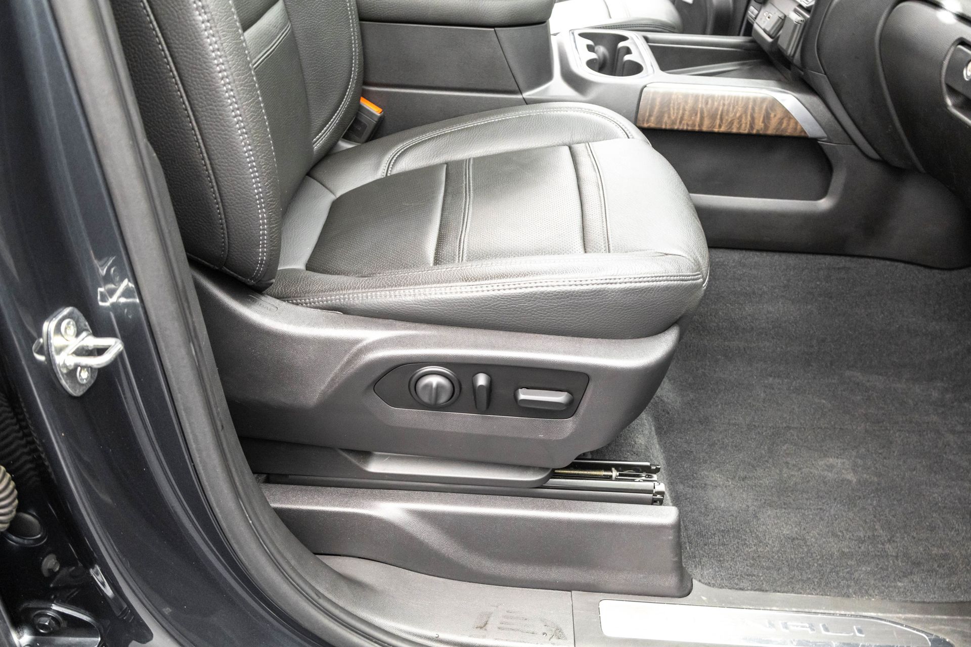 2020 GMC SIERRA - Image 42