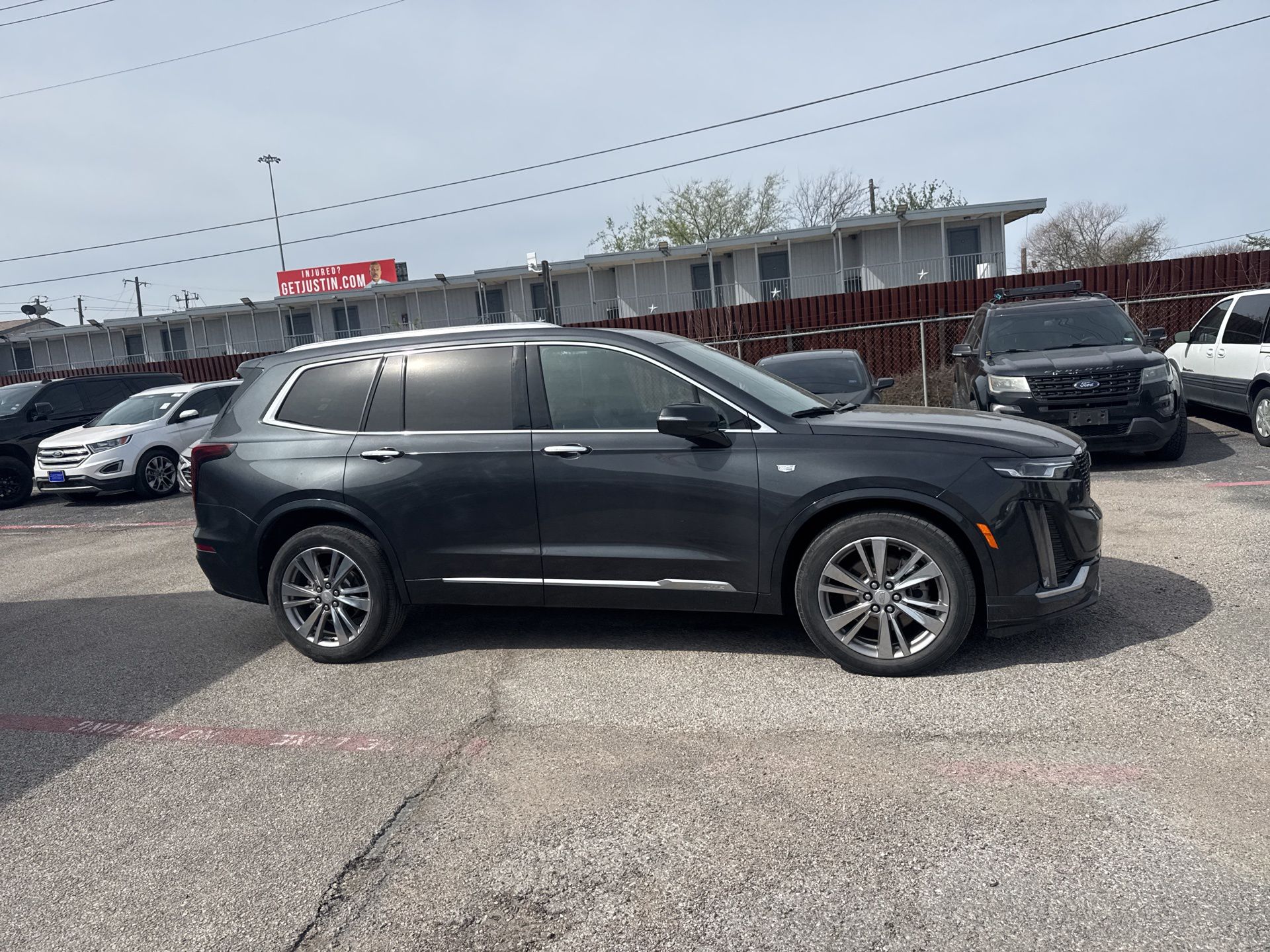 2023 Cadillac XT6