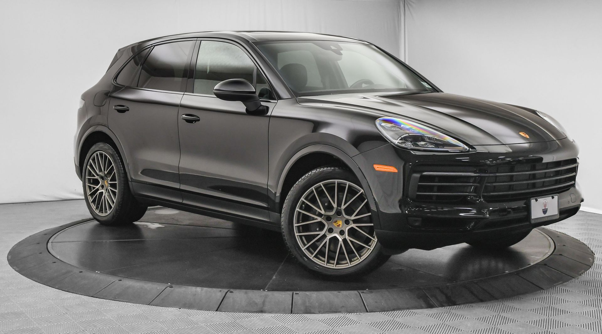 2022 Porsche Cayenne Platinum Edition