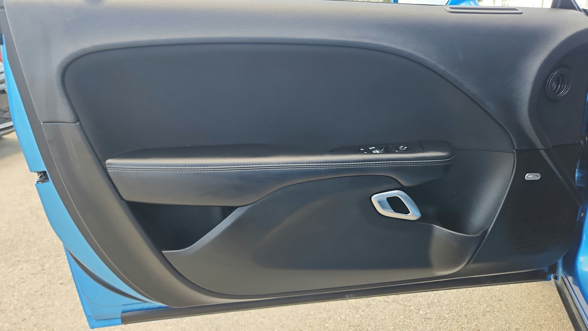 car-gallery-17