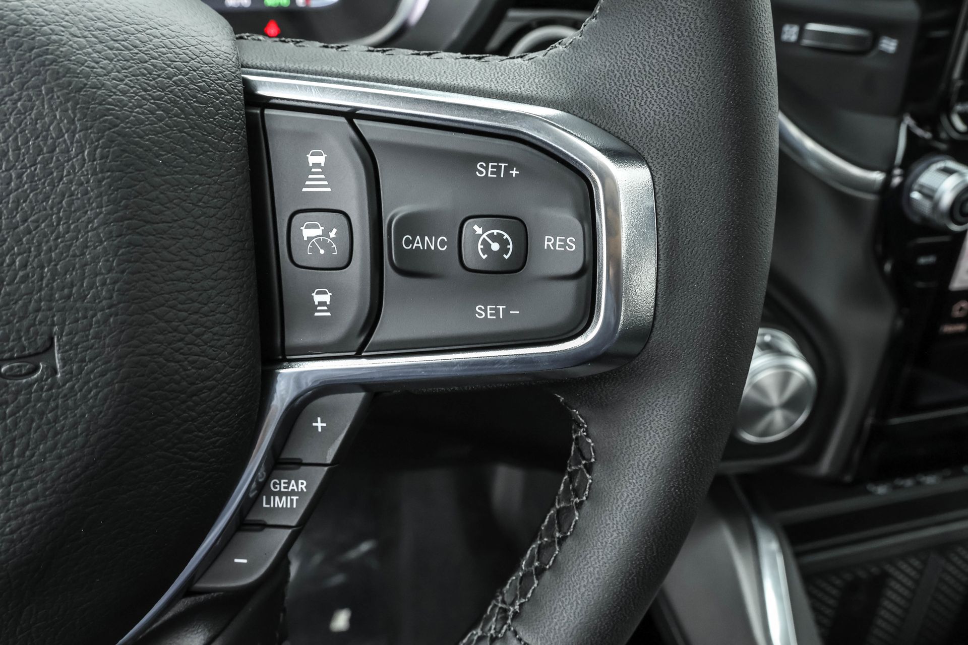 2026 RAM 1500 - Image 33