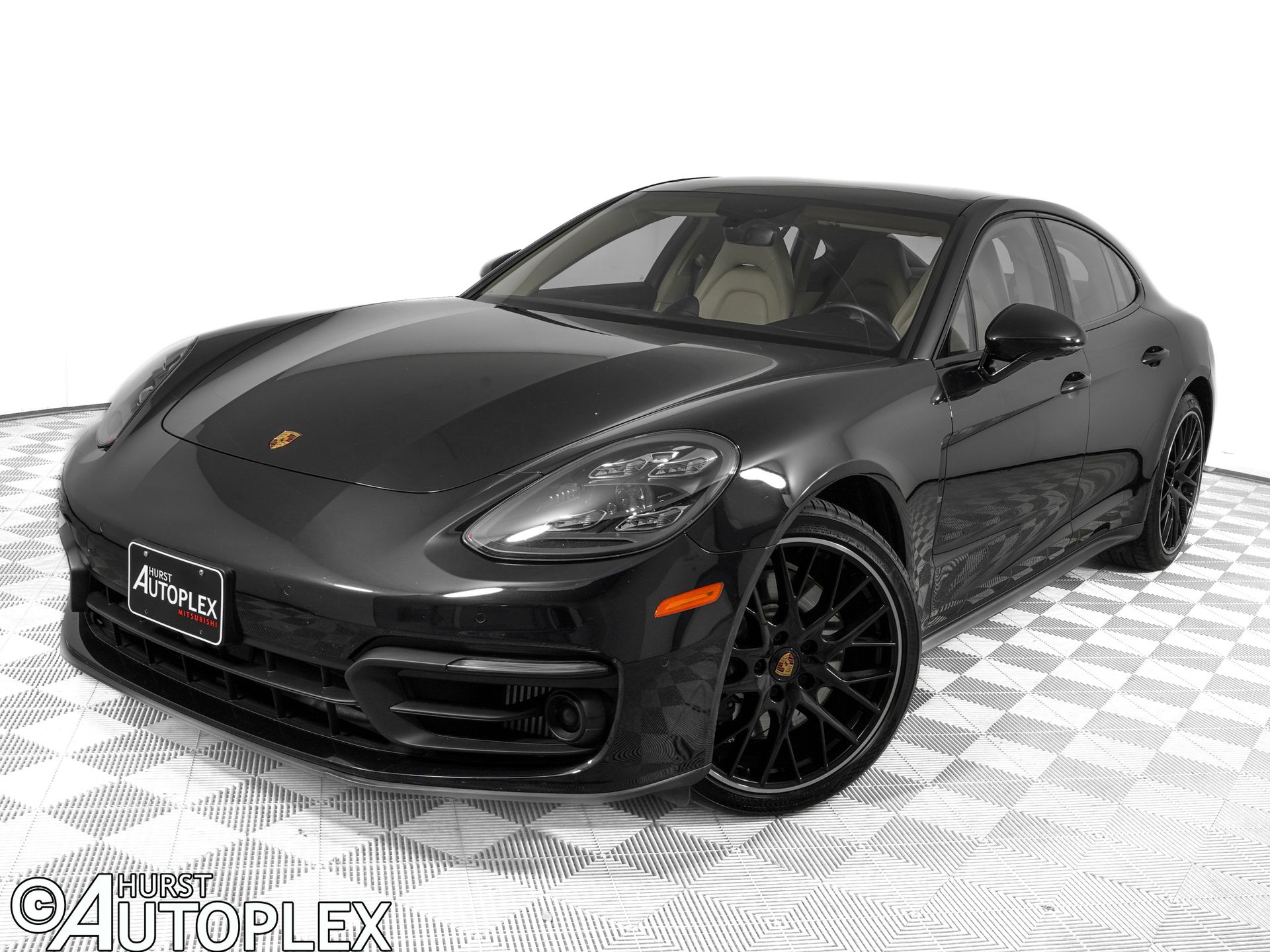 Jet Black Metallic 2021 Porsche Panamera RWD Sedan Rear-Wheel Drive 8-Speed Automatic