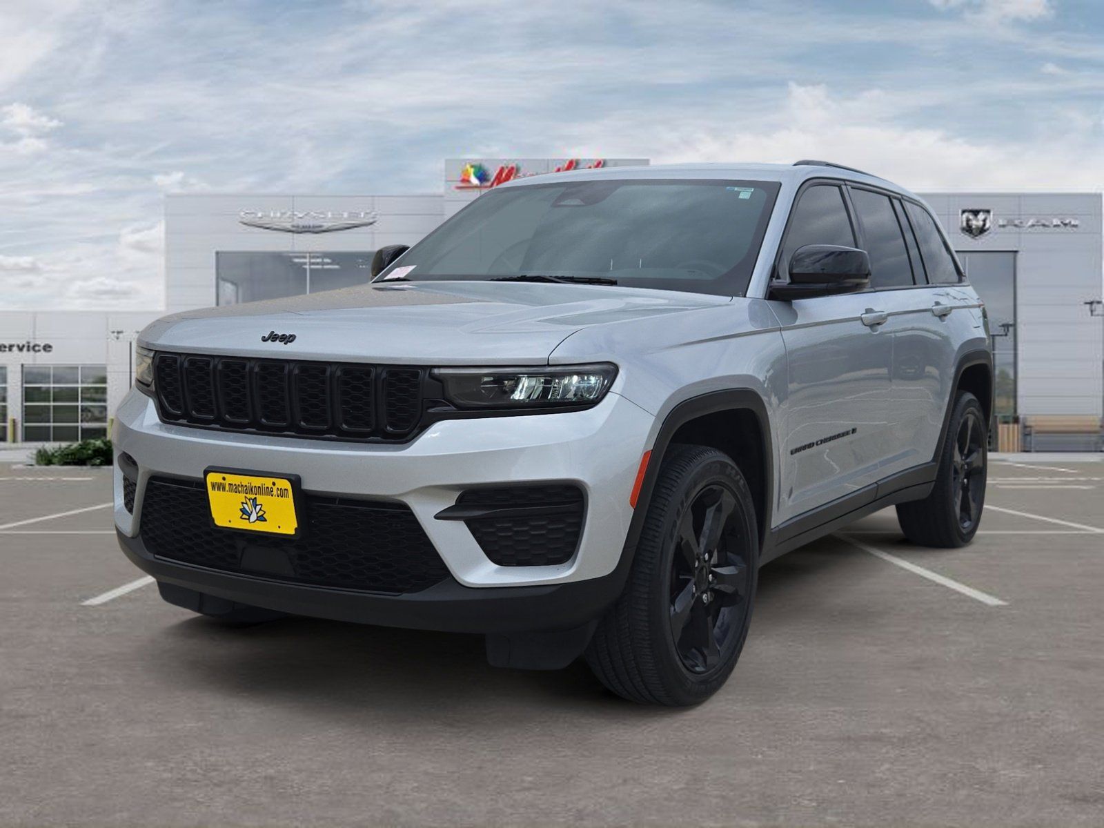Used 2023 Jeep Grand Cherokee Image