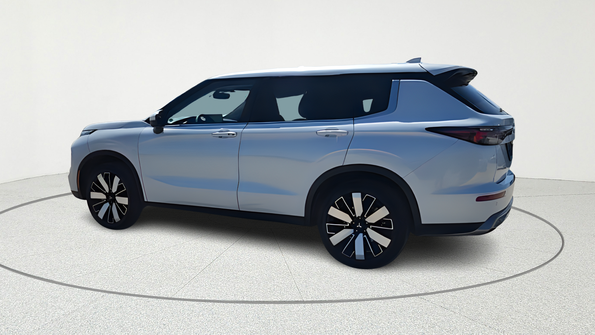 2025 Mitsubishi Outlander