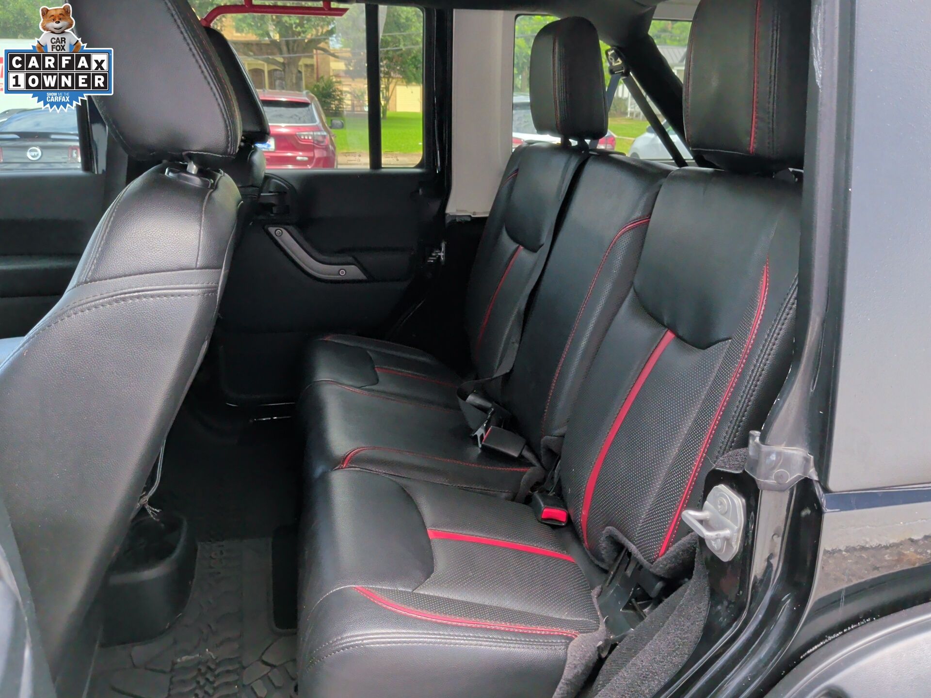 2017 Jeep Wrangler Unlimited Sport - 11