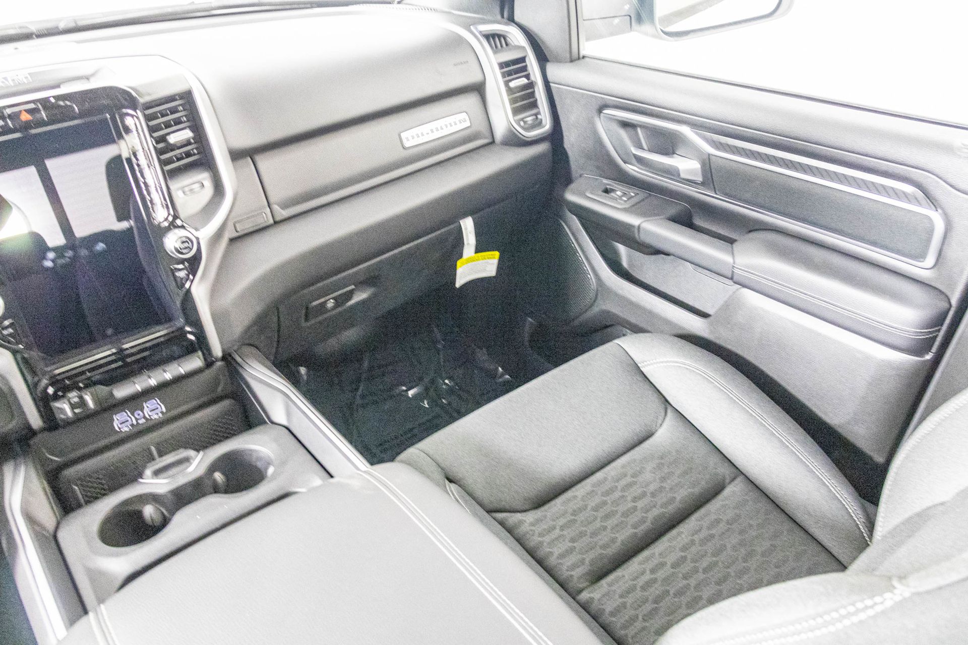 2026 RAM 1500 - Image 28