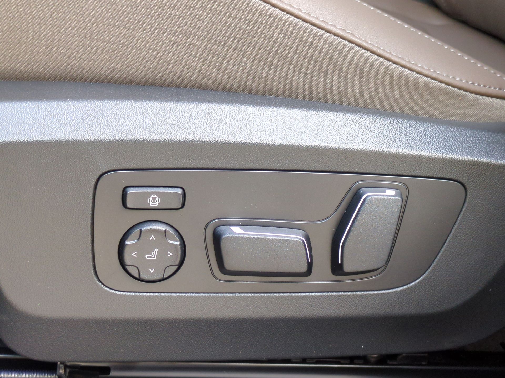new 2026 BMW X3 car, priced at $57,740