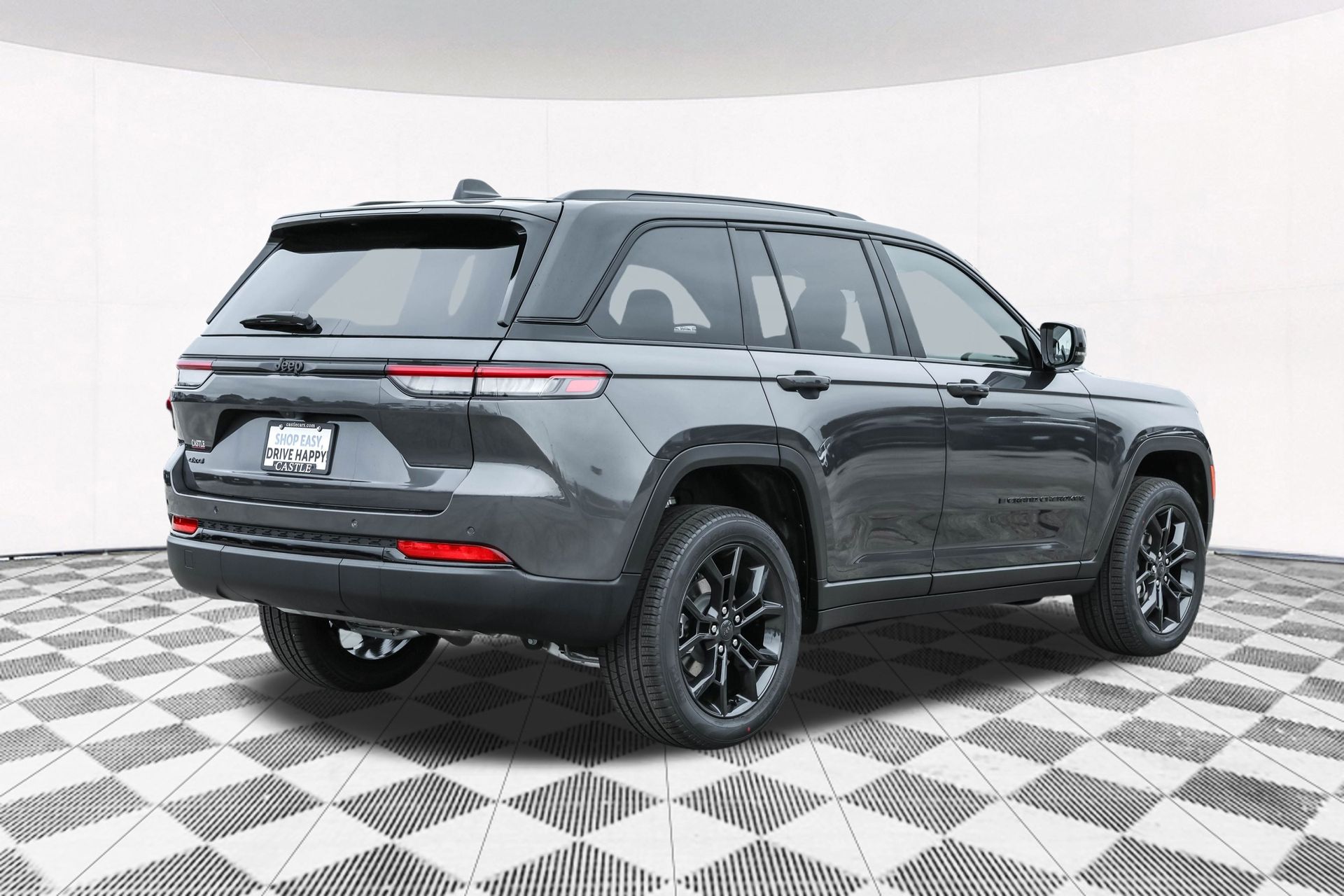 2025 JEEP GRAND CHEROKEE - Image 15