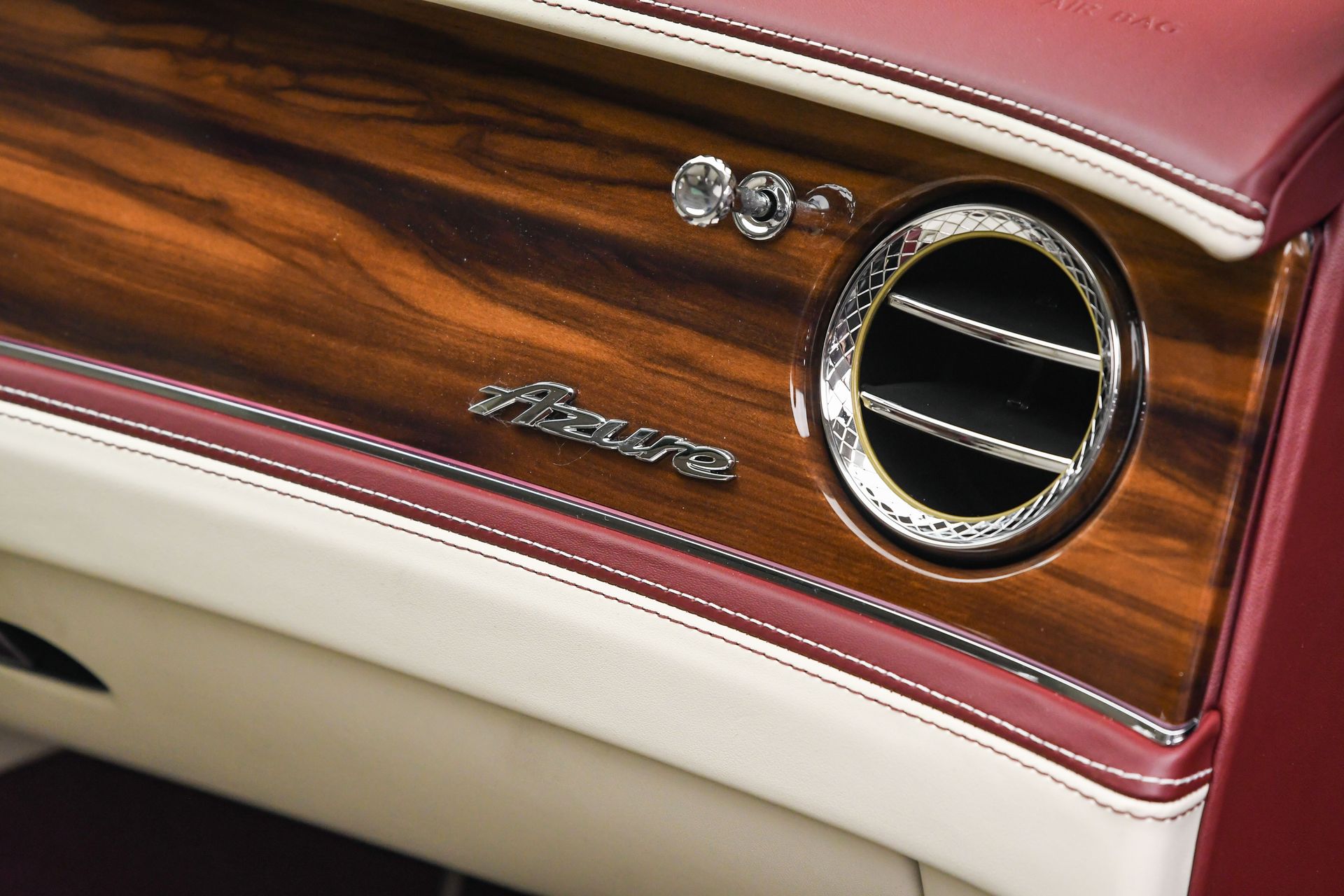 2026 Bentley Flying Spur - Photo 45