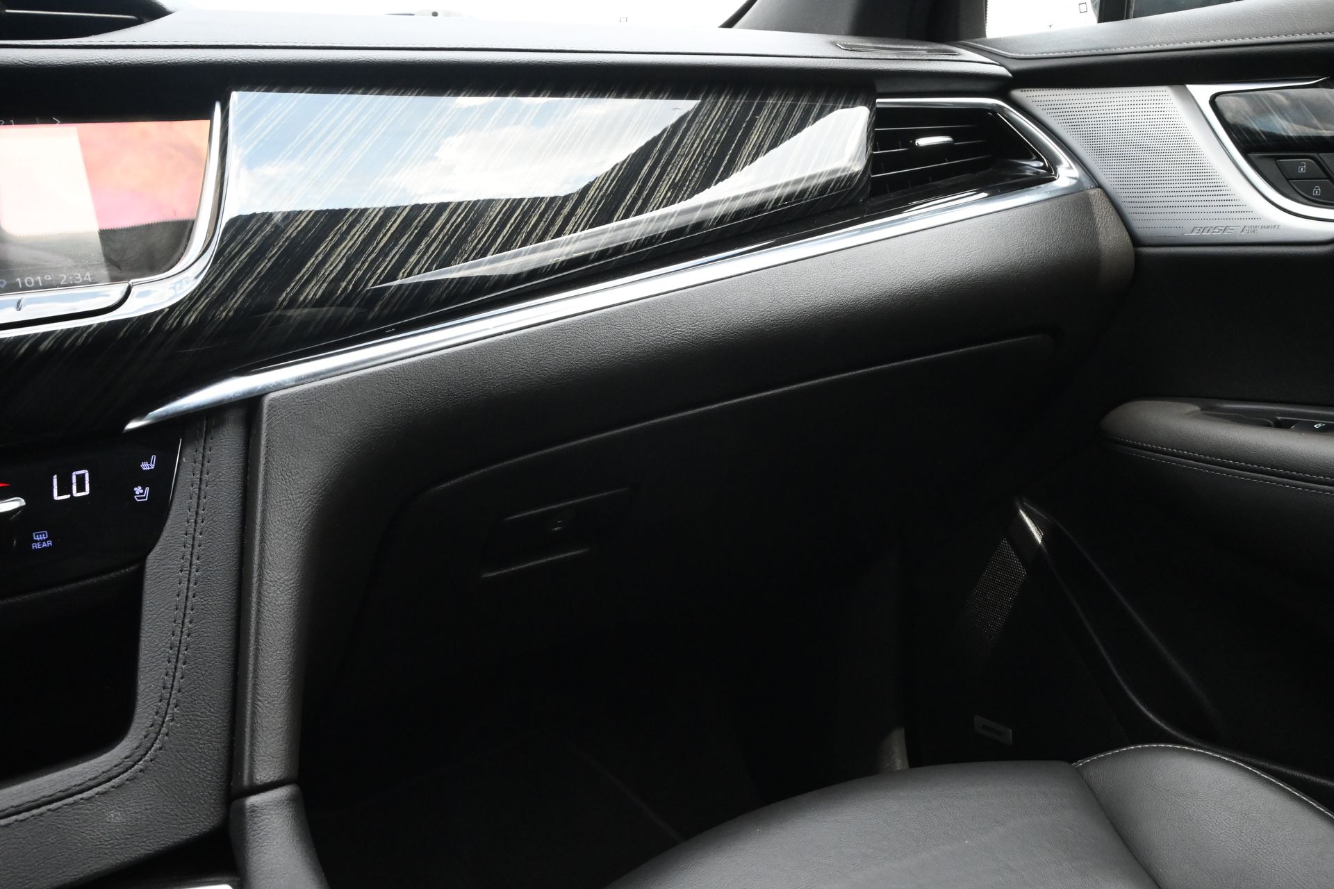 2023 Cadillac XT6 Premium Luxury Green at Bayway Cadillac Southwest