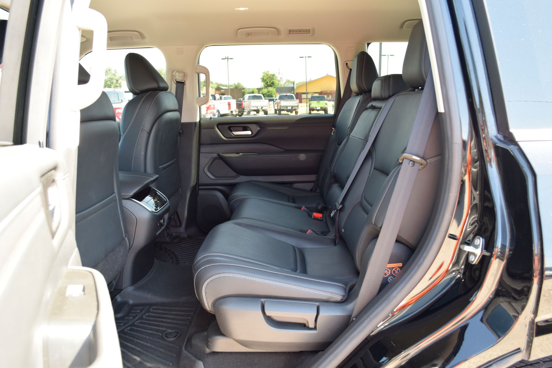 2025 Nissan Armada SV Black at Baytown Hyundai