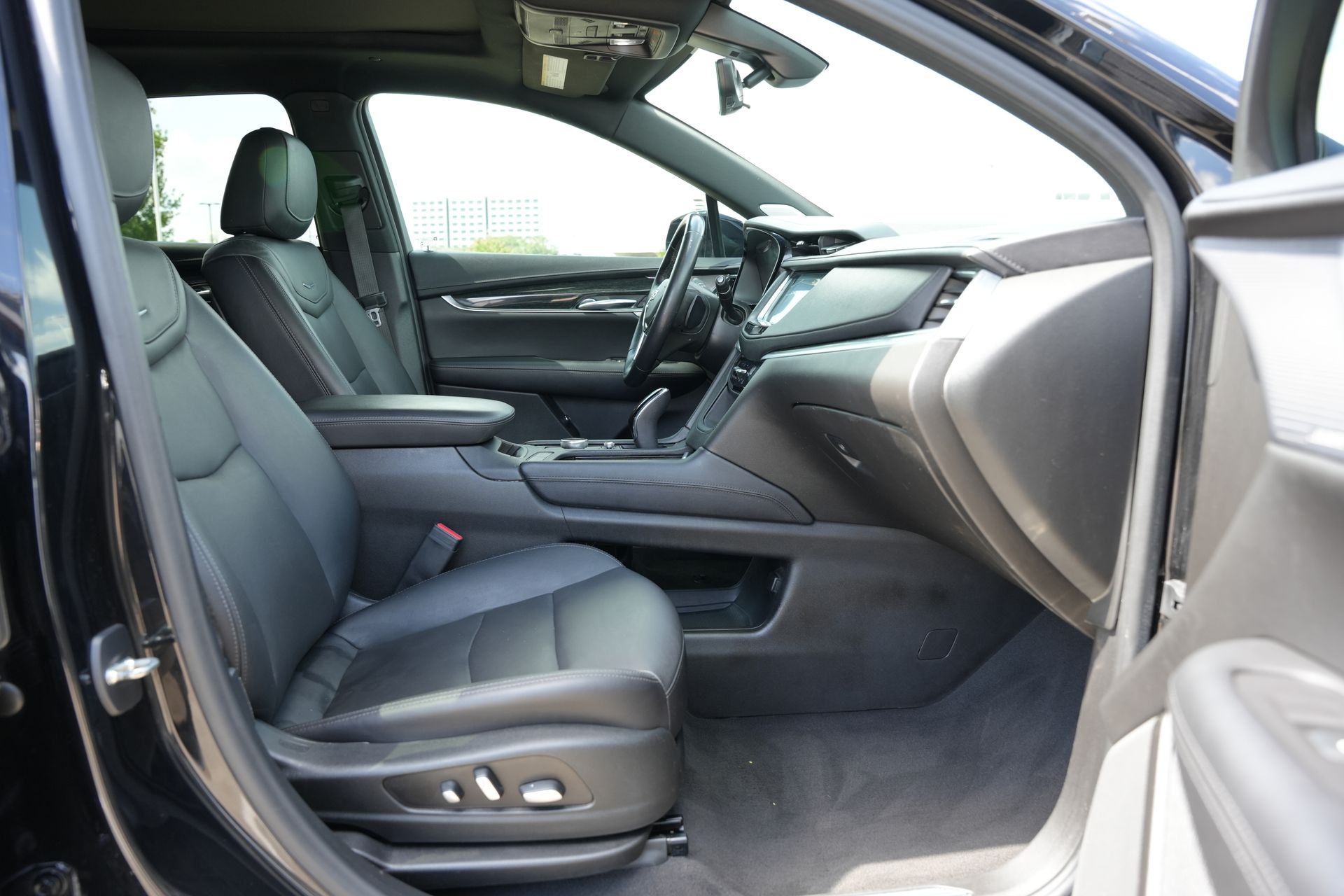 2020 Cadillac XT5 Premium Luxury Black at EAG Ford Navasota