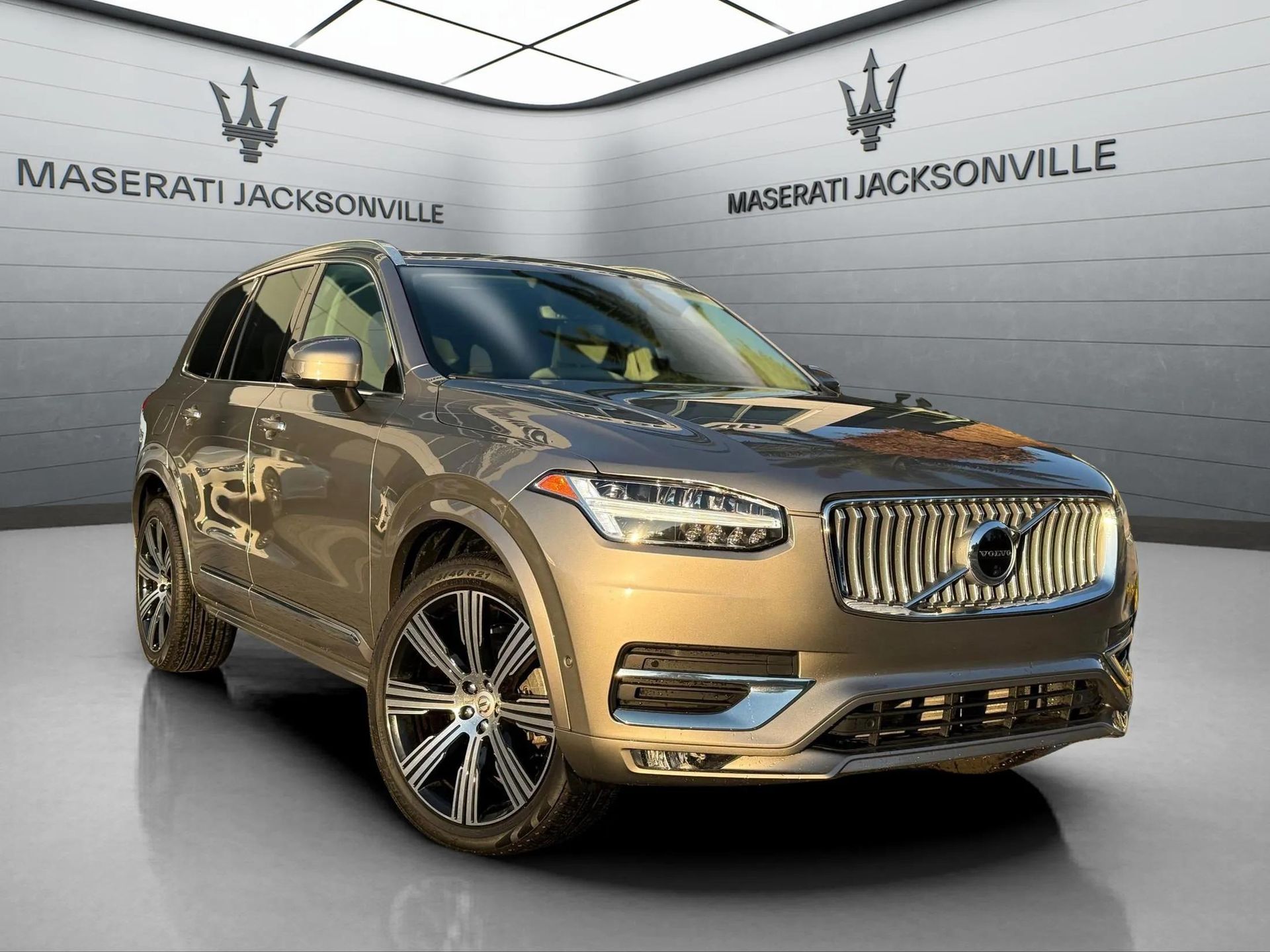 2022 Volvo XC90 T6 Inscription 6-Passenger AWD