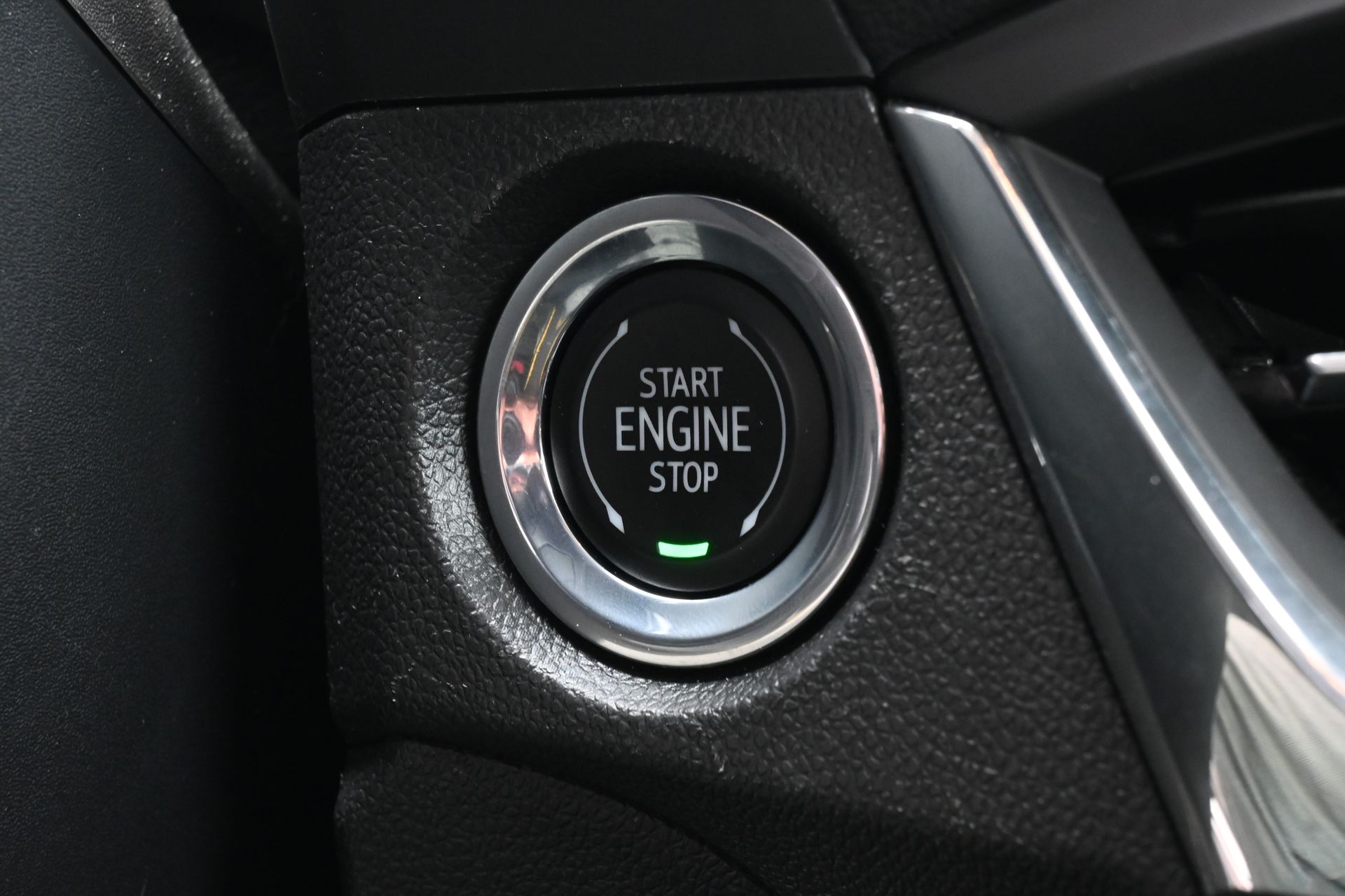 2025 Buick Encore GX Preferred White at South Houston Nissan