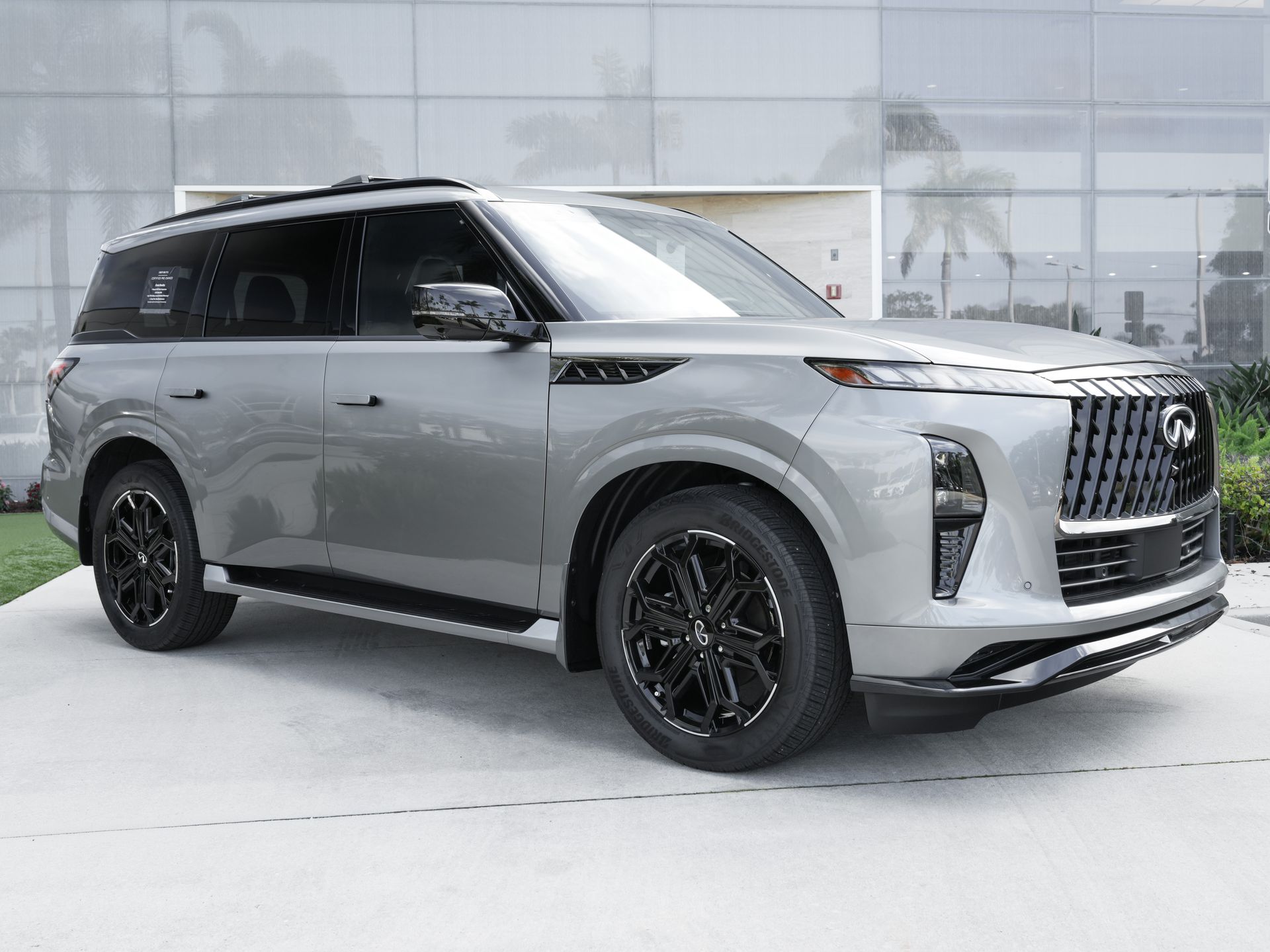 used 2026 INFINITI QX80 car, priced at $83,000