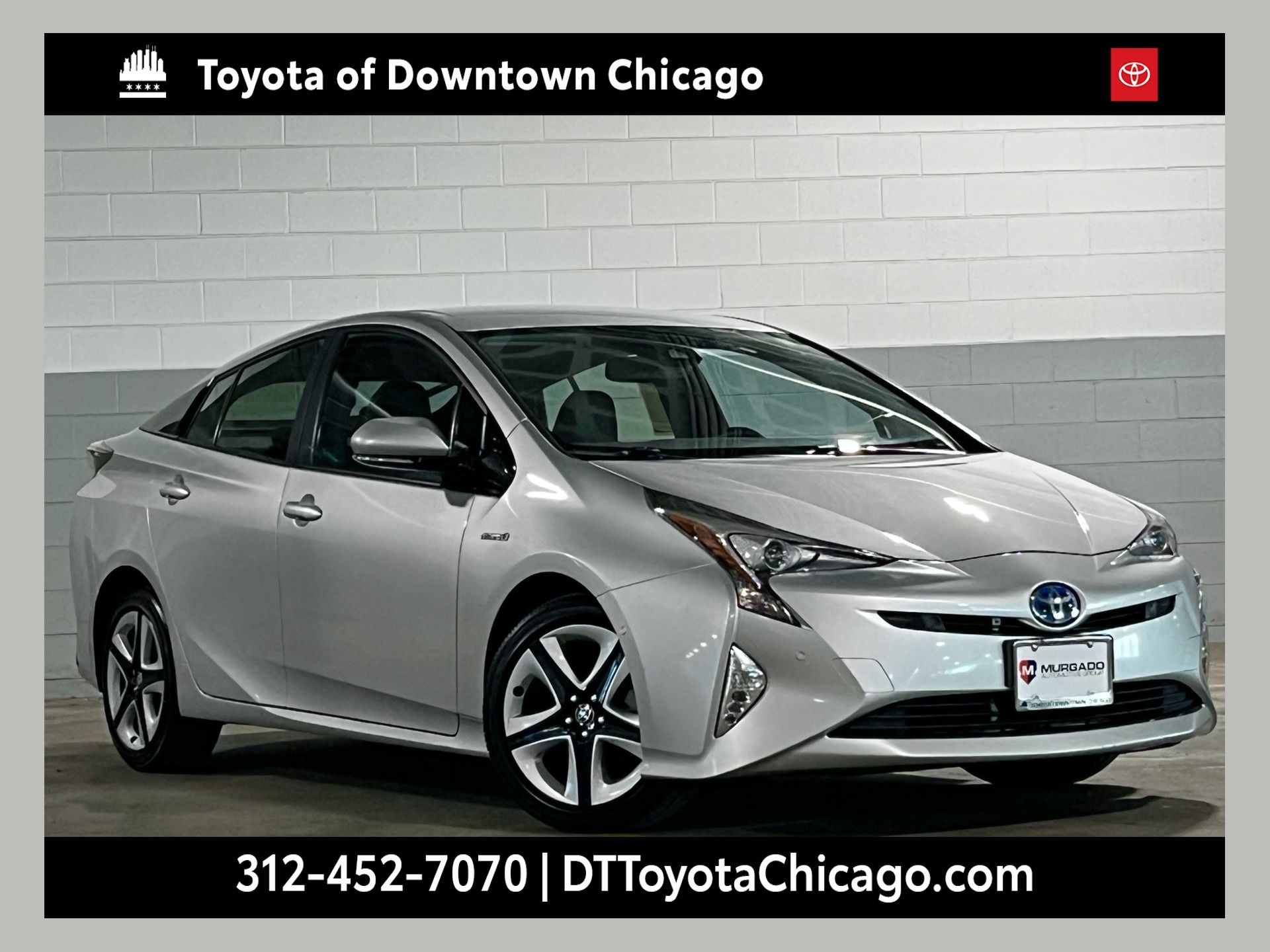 Classic Silver Metallic 2016 Toyota Prius Hatchback Front-Wheel Drive Continuously Variable Transmission