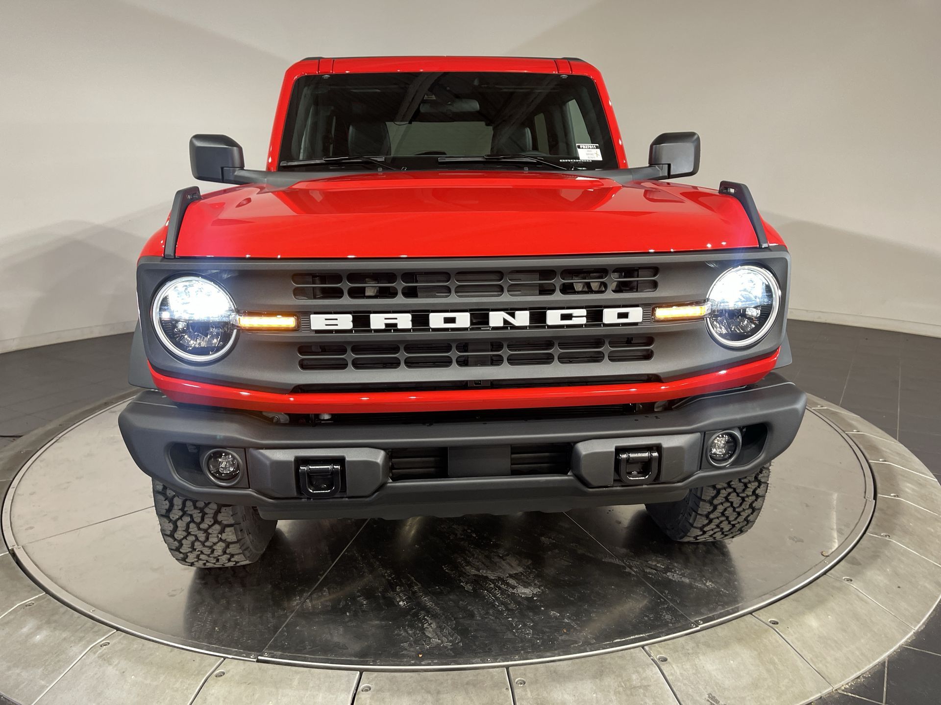 2024 Ford Bronco Black Diamond 13