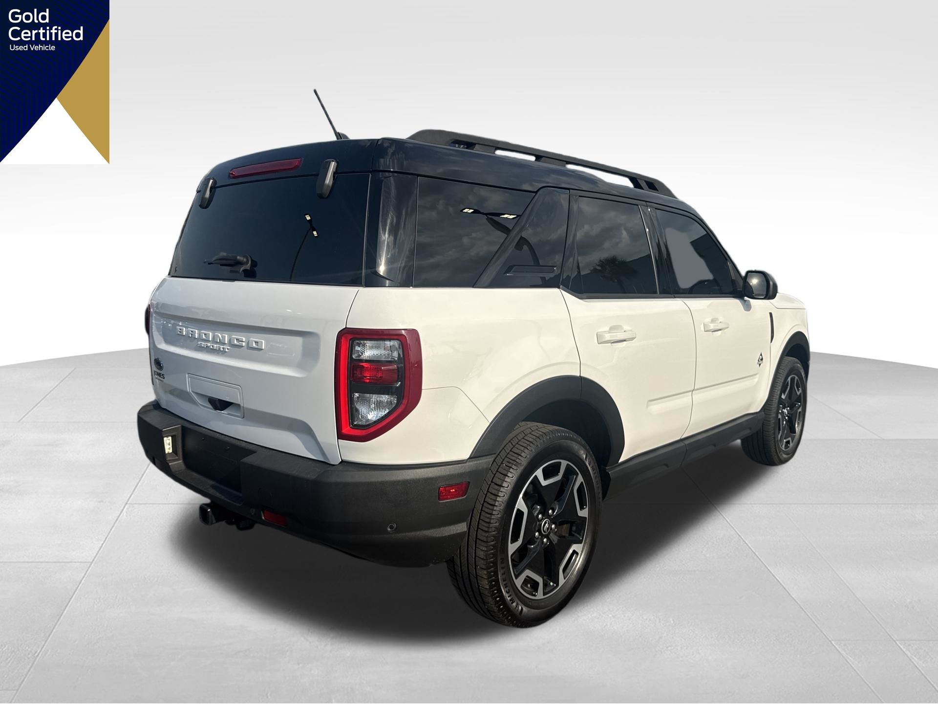 2022 Ford Bronco Sport Outer Banks White at Jones Ford