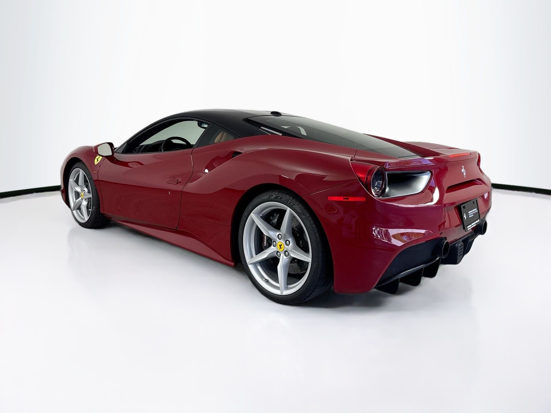Certified Used 2019 Rosso Mugello Ferrari Base image 5