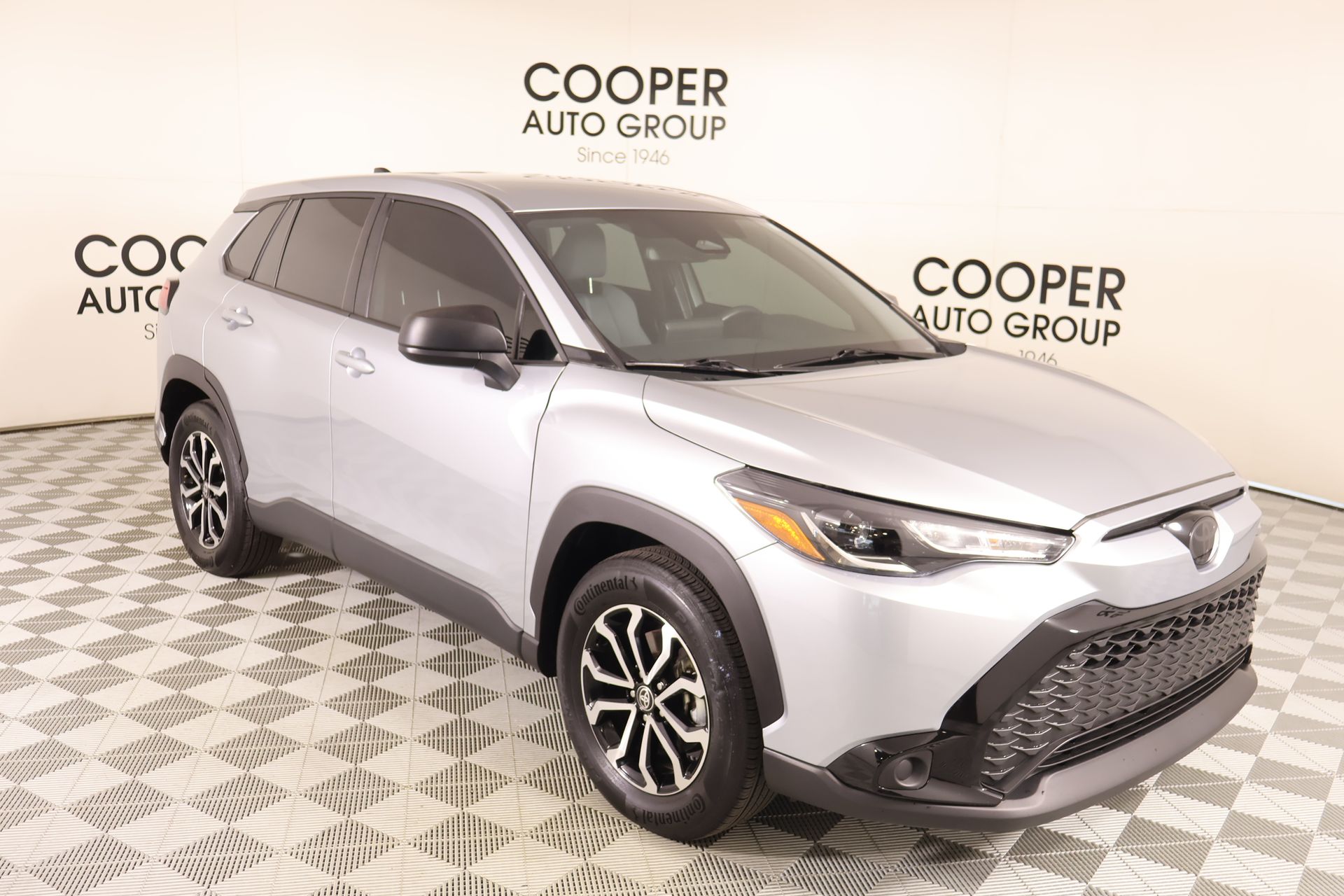 Sonic Silver 2025 Toyota Corolla Cross Hybrid SUV / Crossover All-Wheel Drive Continuously Variable Transmission