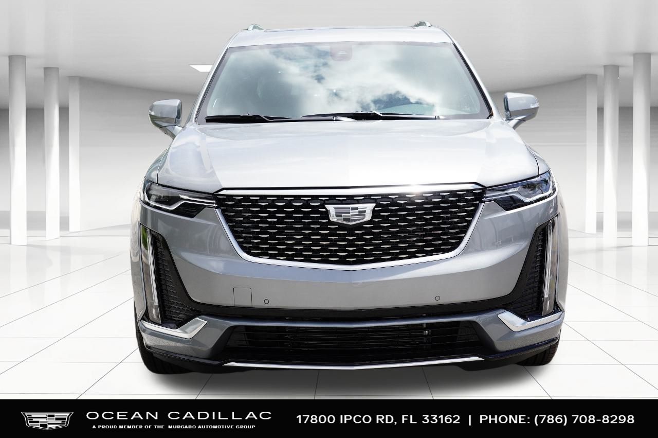 2024 Cadillac XT6 Premium Luxury 8