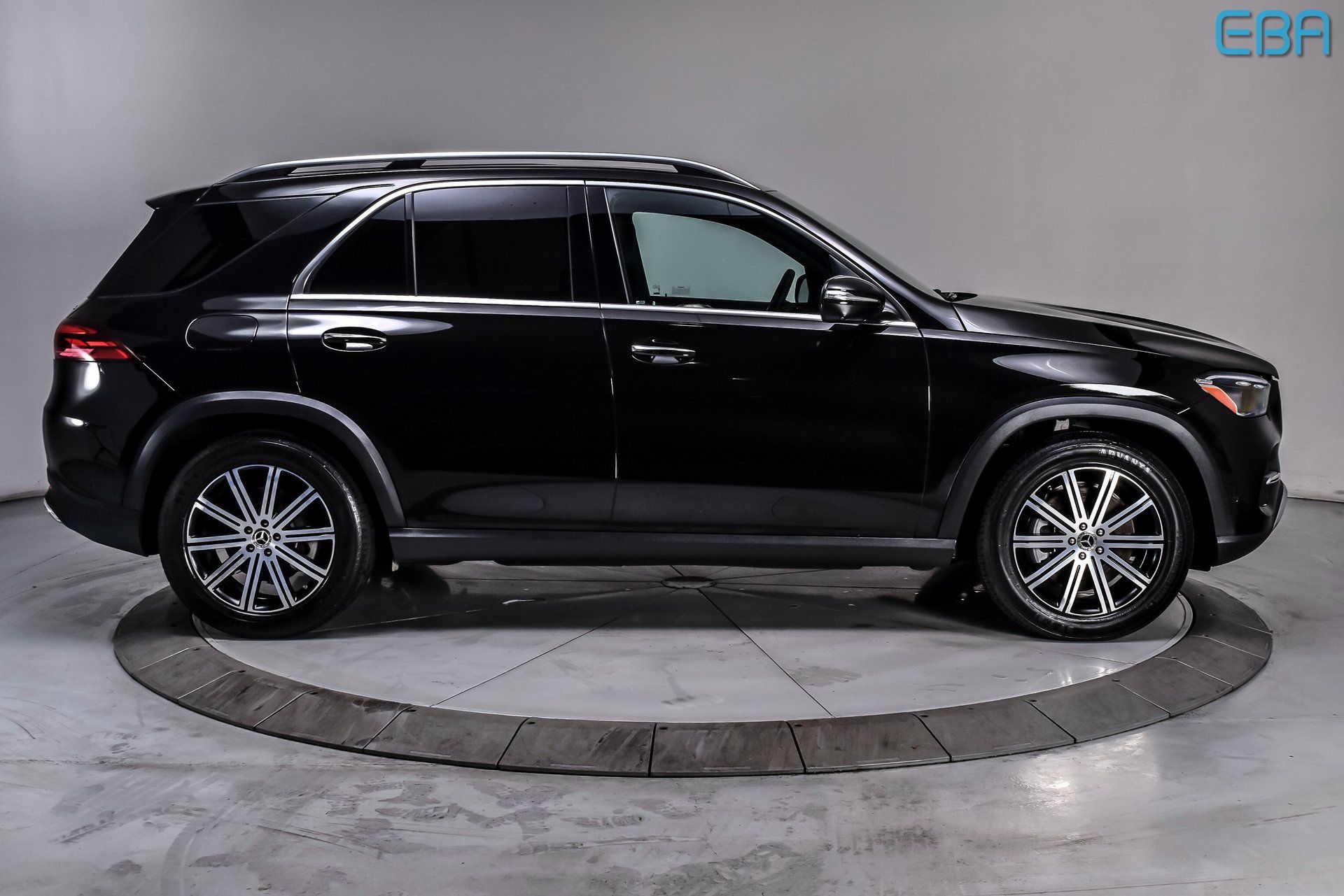 2025 Mercedes-Benz GLE GLE450 - Photo 7