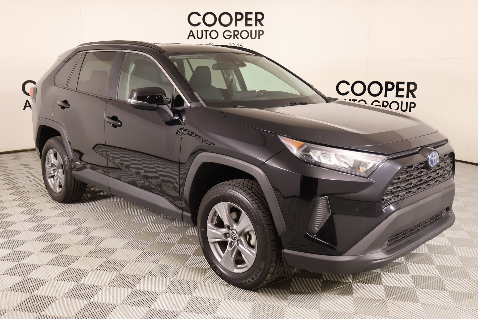 2022 Toyota RAV4 Hybrid LE AWD