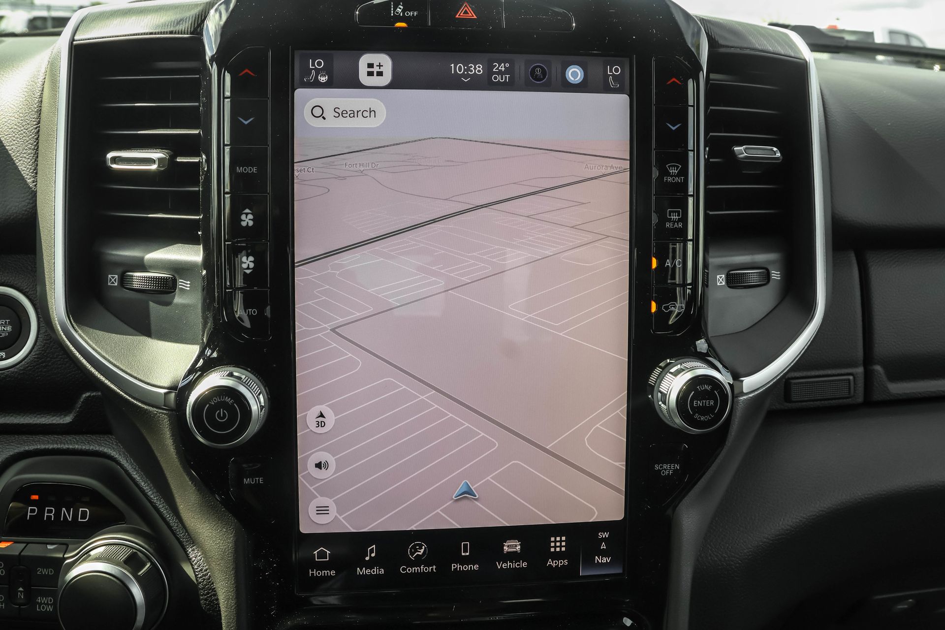 2026 RAM 1500 - Image 16