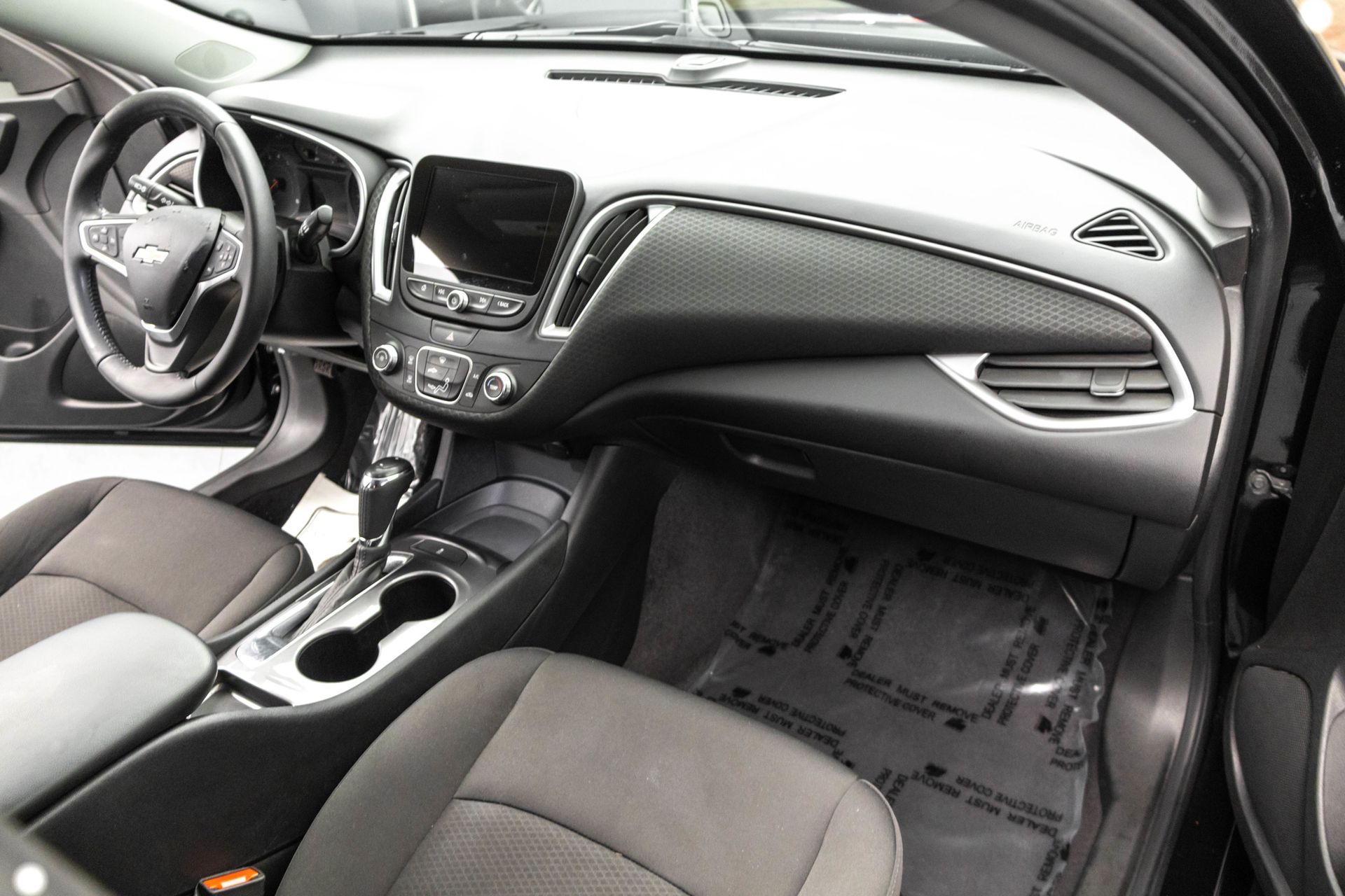 2019 CHEVROLET MALIBU - Image 36