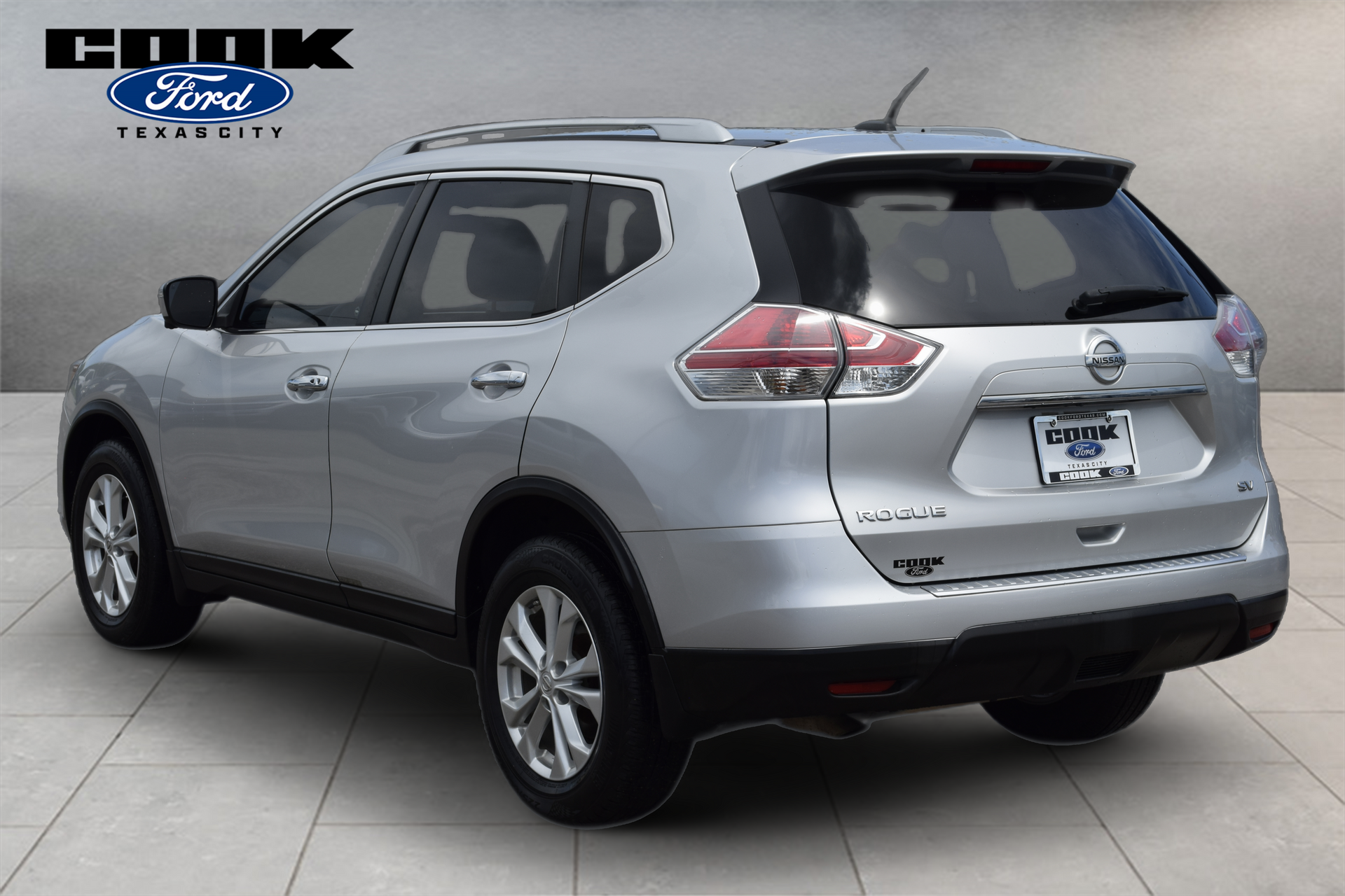 2016 Nissan Rogue SV Silver at Ultimate Motorsports