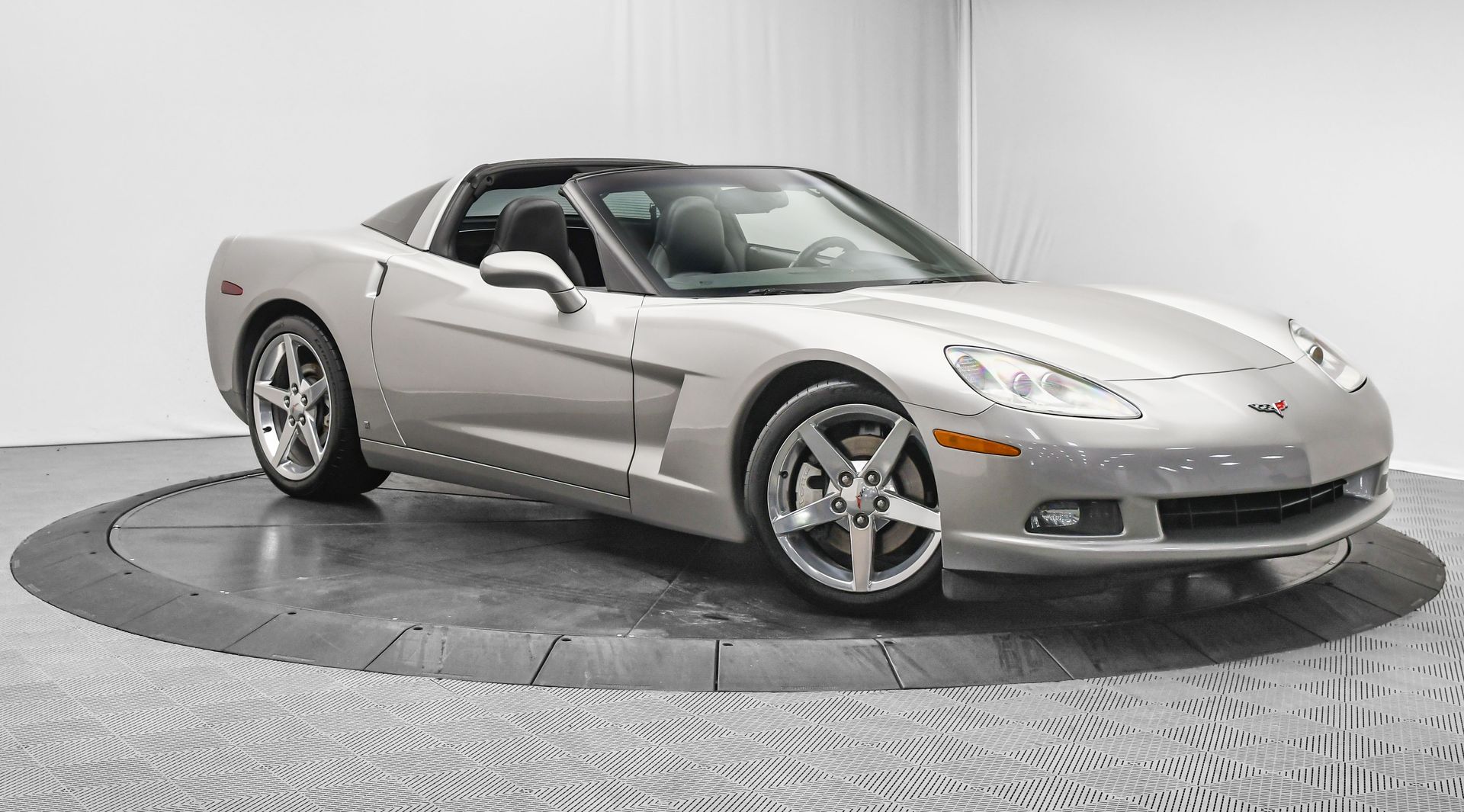 2006 Chevrolet Corvette Base