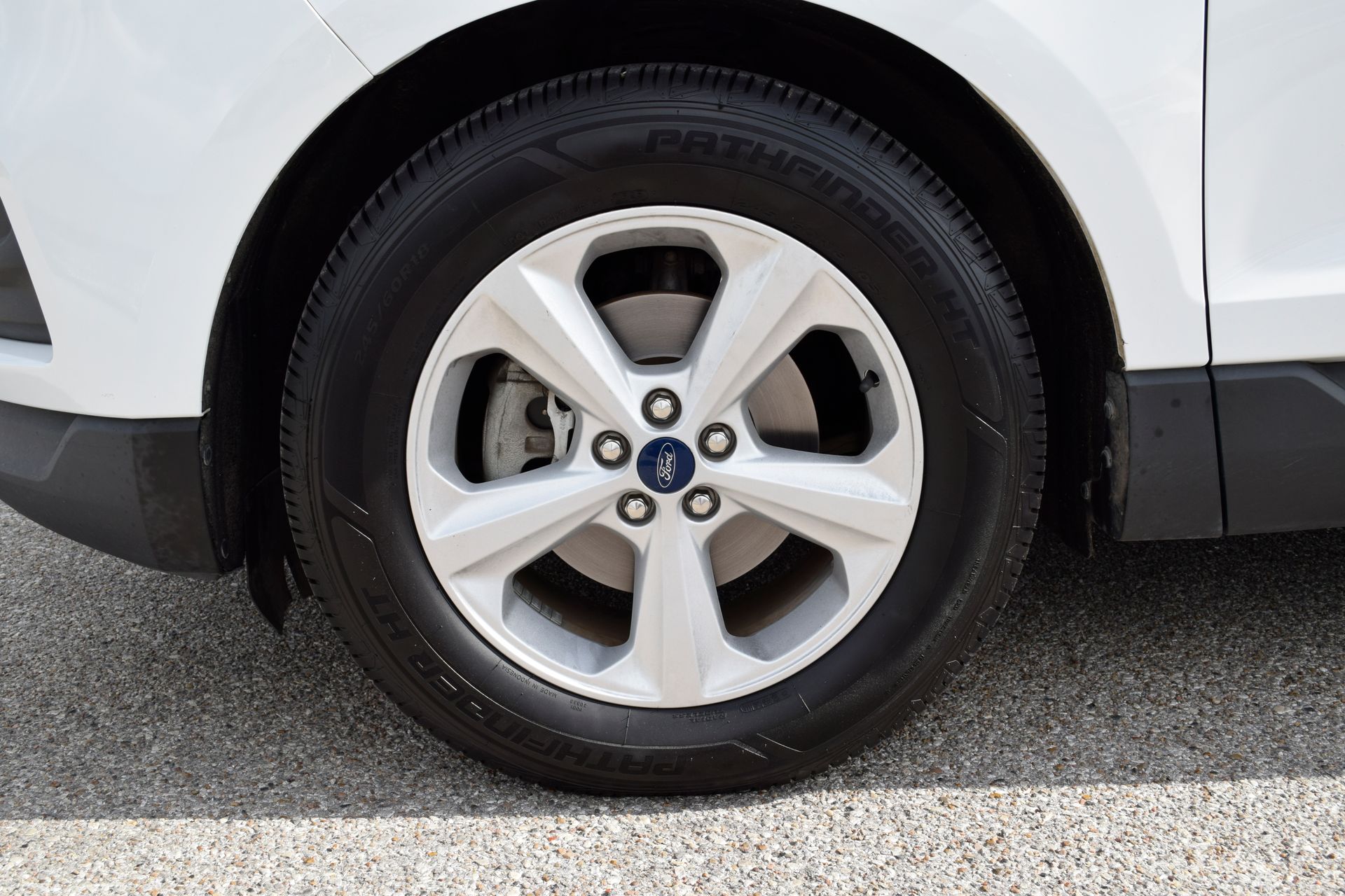 2020 Ford Edge SE White at Emmons Autoplex