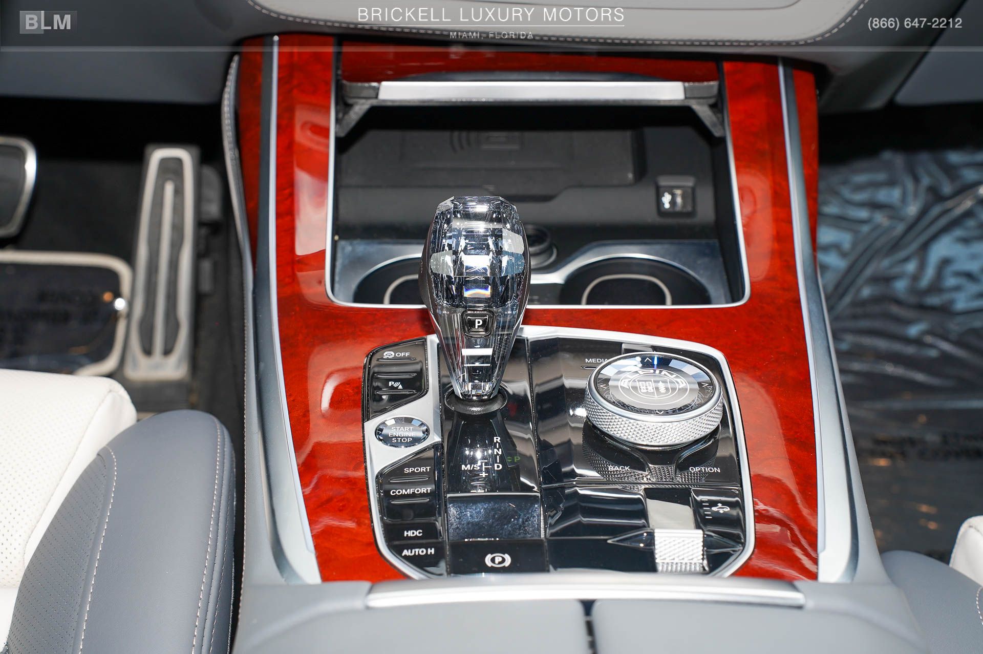 2024 BMW X7 ALPINA XB7 - Photo 28