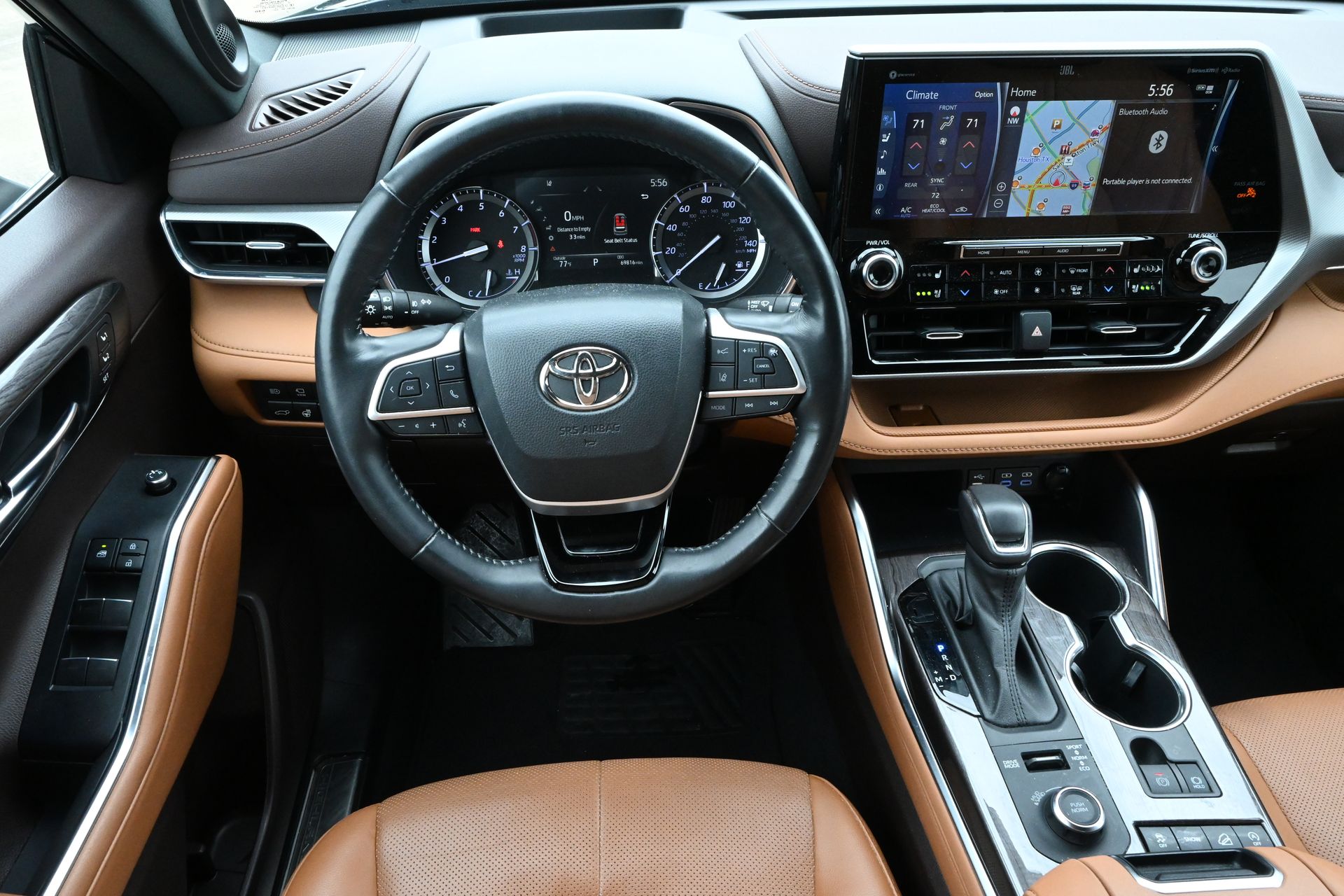 2022 Toyota Highlander Platinum  at Gullo Toyota