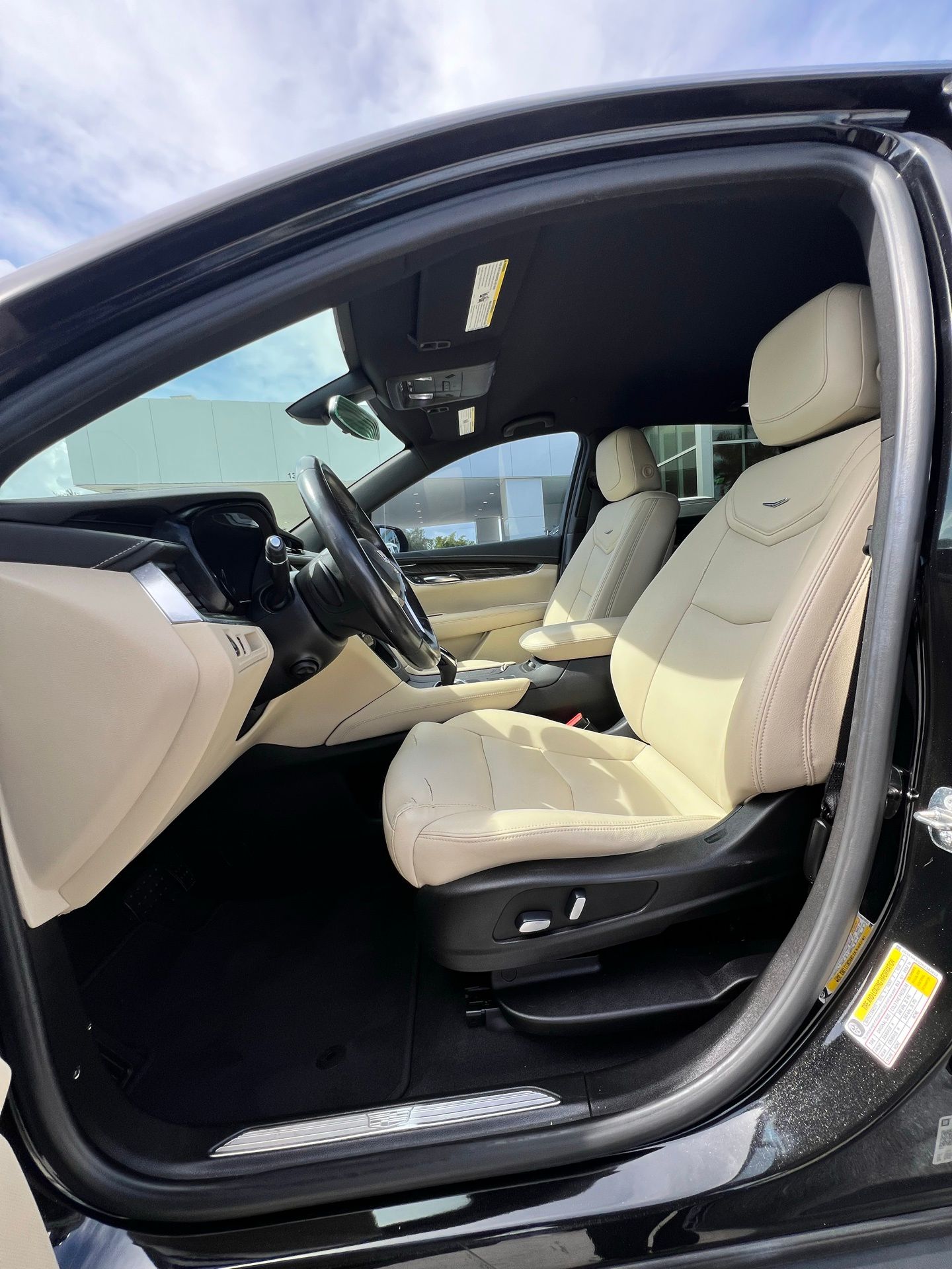 2019 Cadillac XT5 Base 4