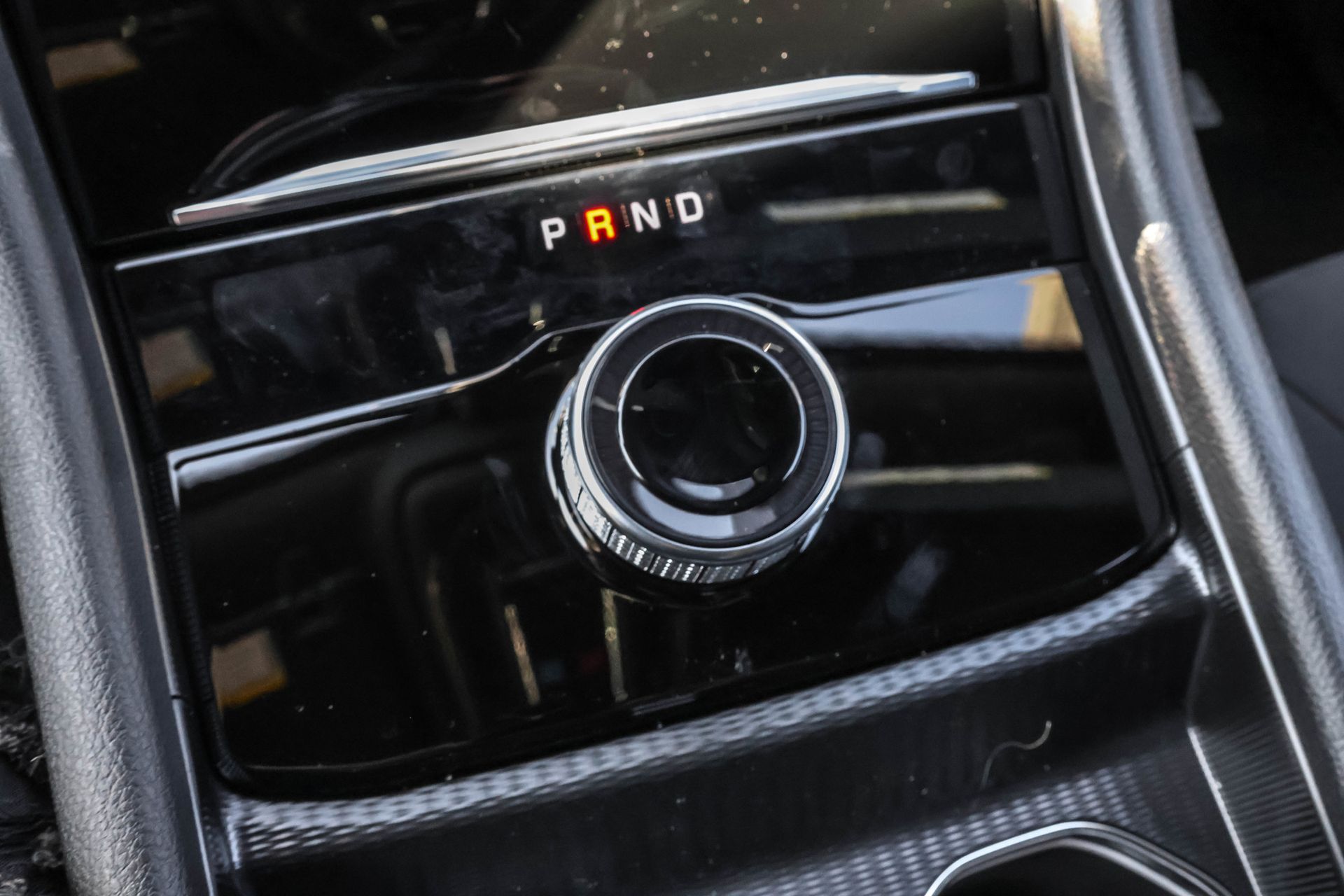 2025 JEEP GRAND CHEROKEE - Image 19